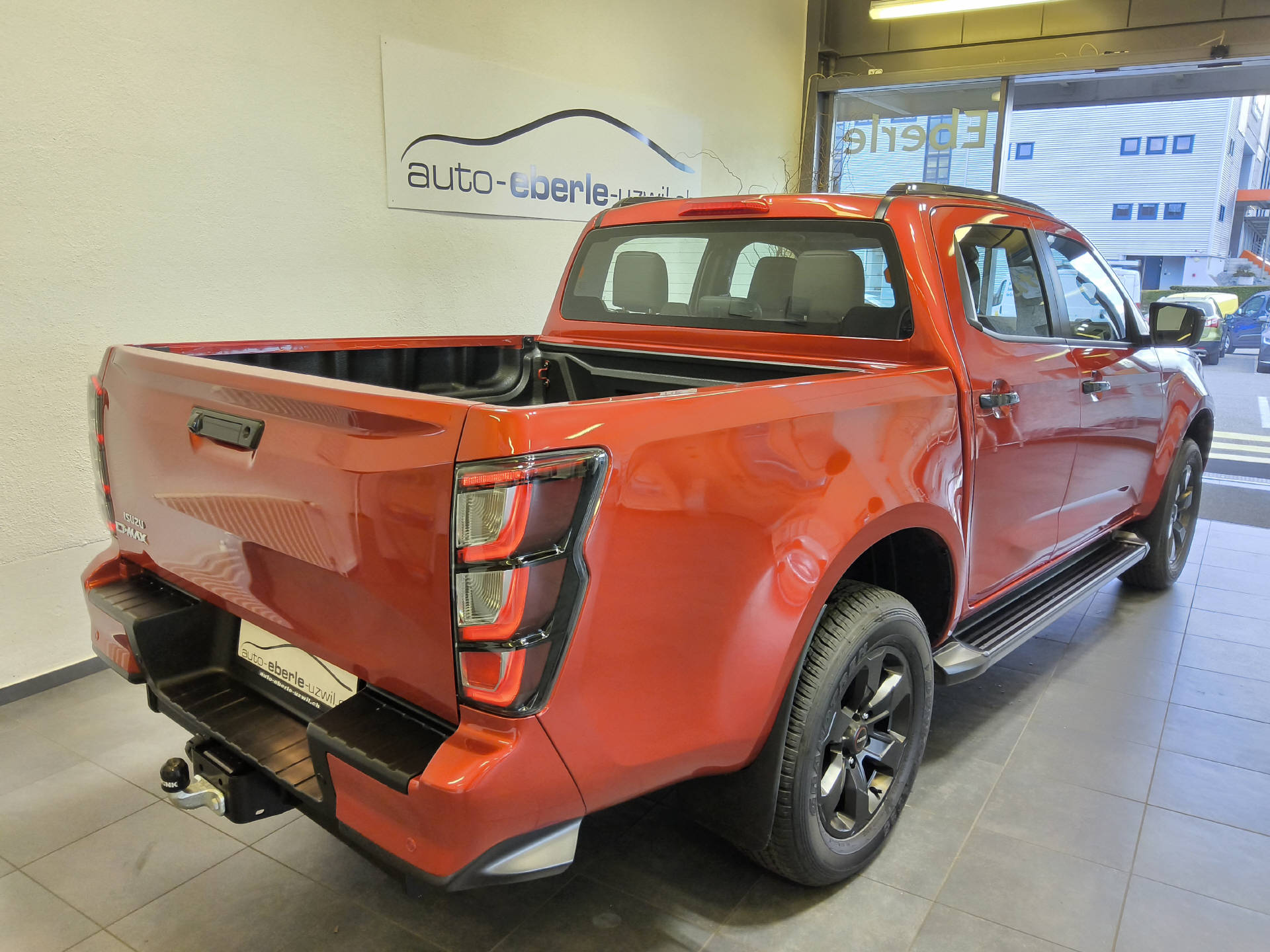 ISUZU D-Max Crew Pick-up 1.9 DDi N60 Nitro Sport 4x4-image-7