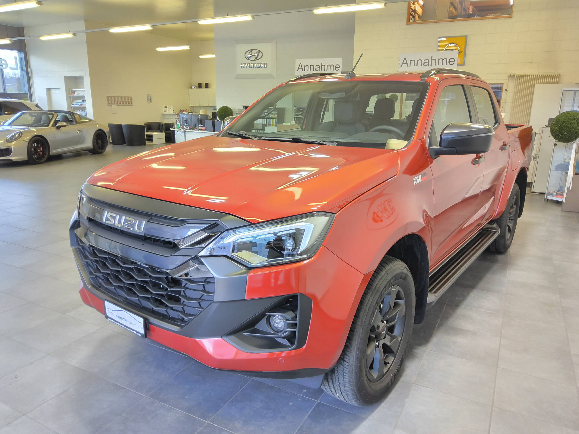 ISUZU D-Max Crew Pick-up 1.9 DDi N60 Nitro Sport 4x4-image-4