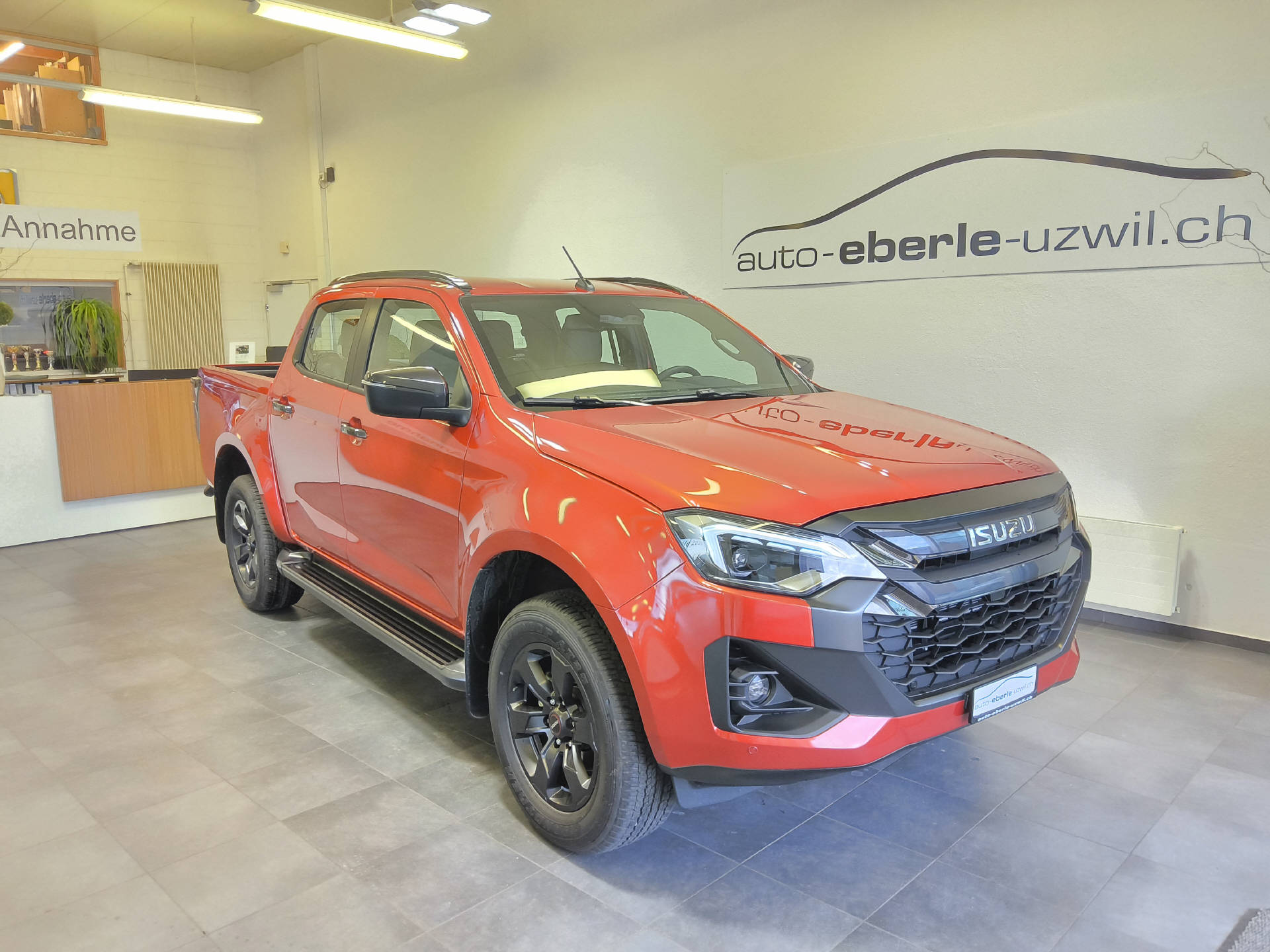 ISUZU D-Max Crew Pick-up 1.9 DDi N60 Nitro Sport 4x4-showroom-element-2