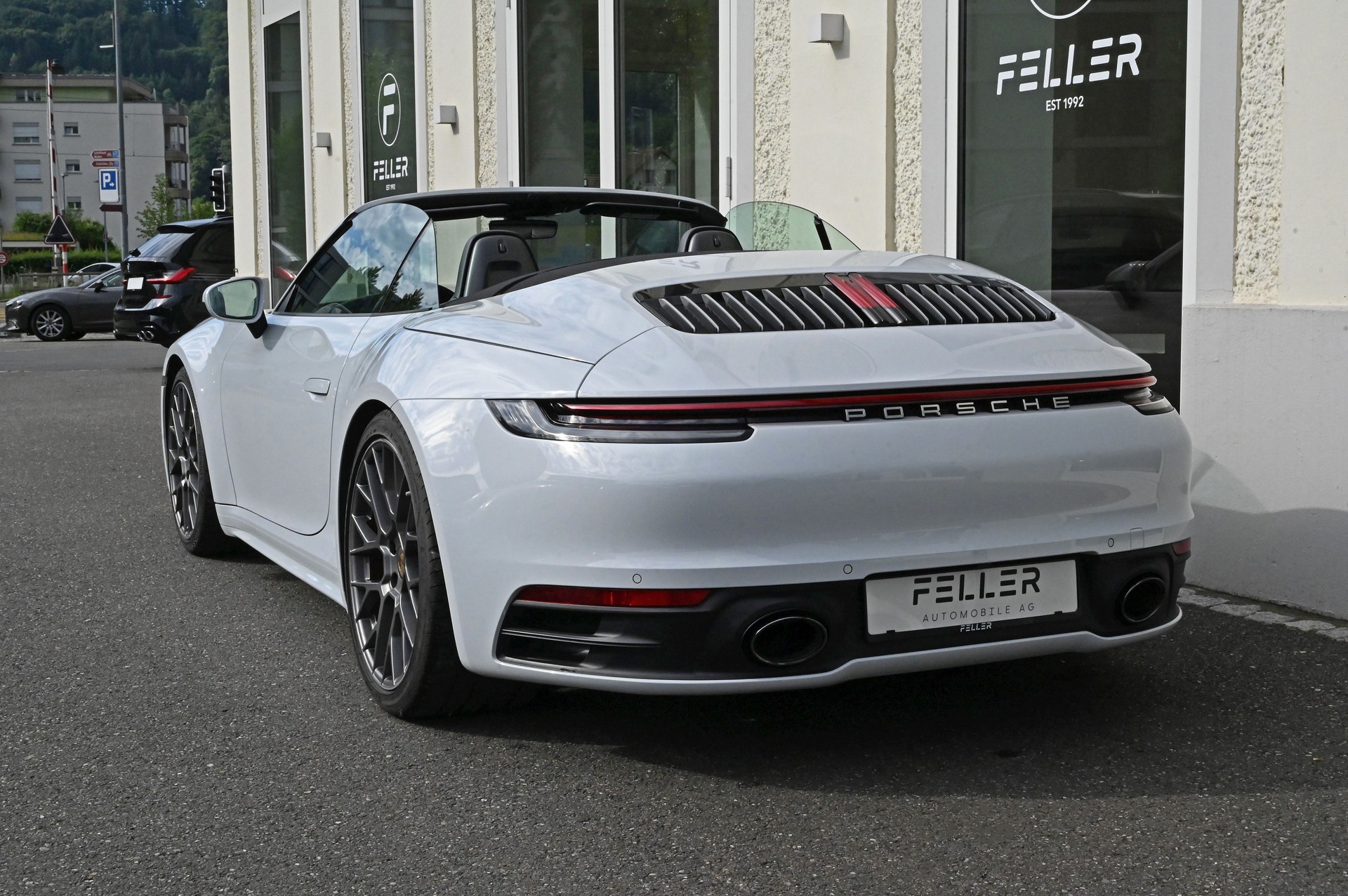 PORSCHE 911 Carrera 4S Cabriolet PDK-image-9