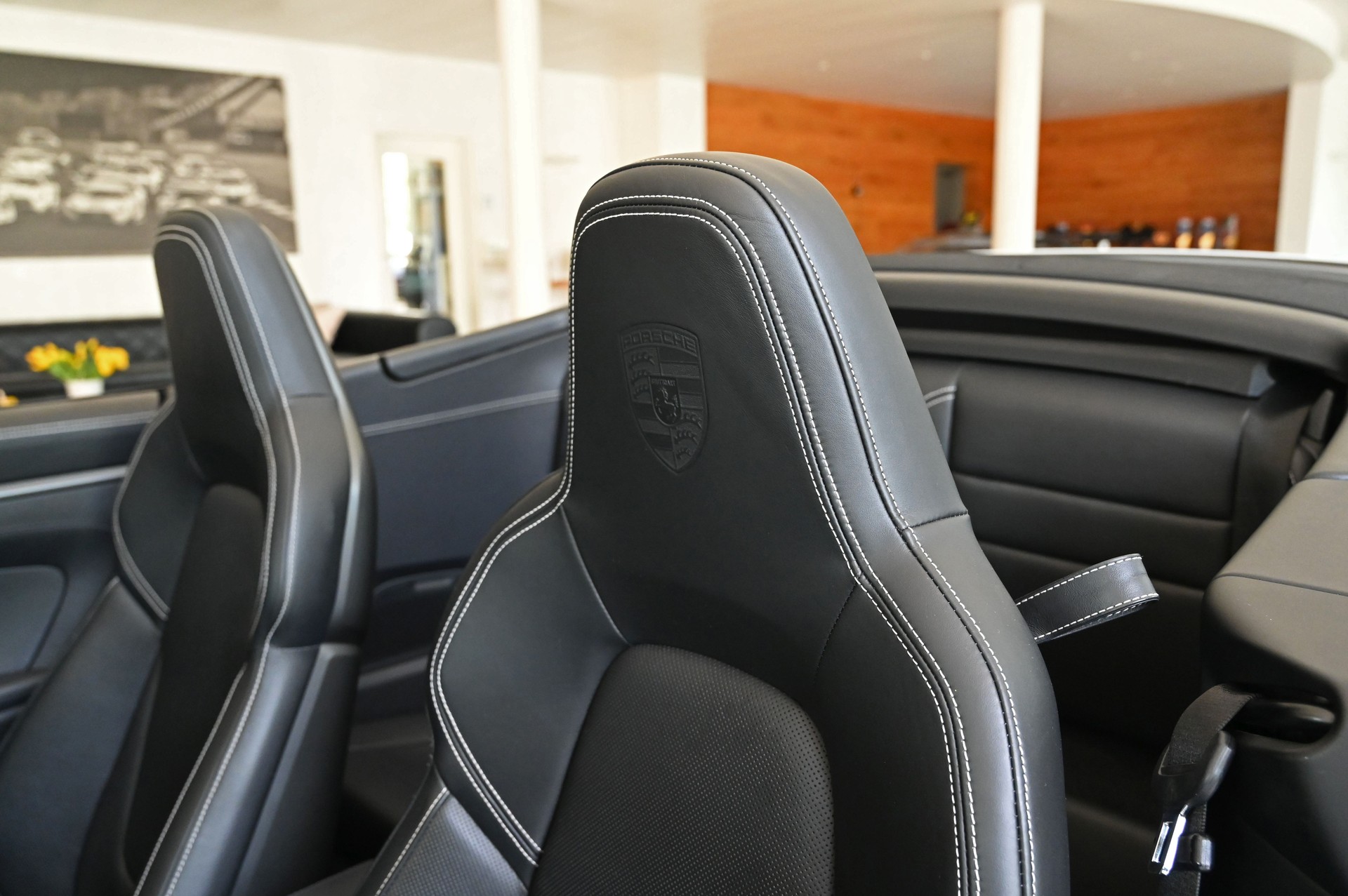 PORSCHE 911 Carrera 4S Cabriolet PDK-image-24