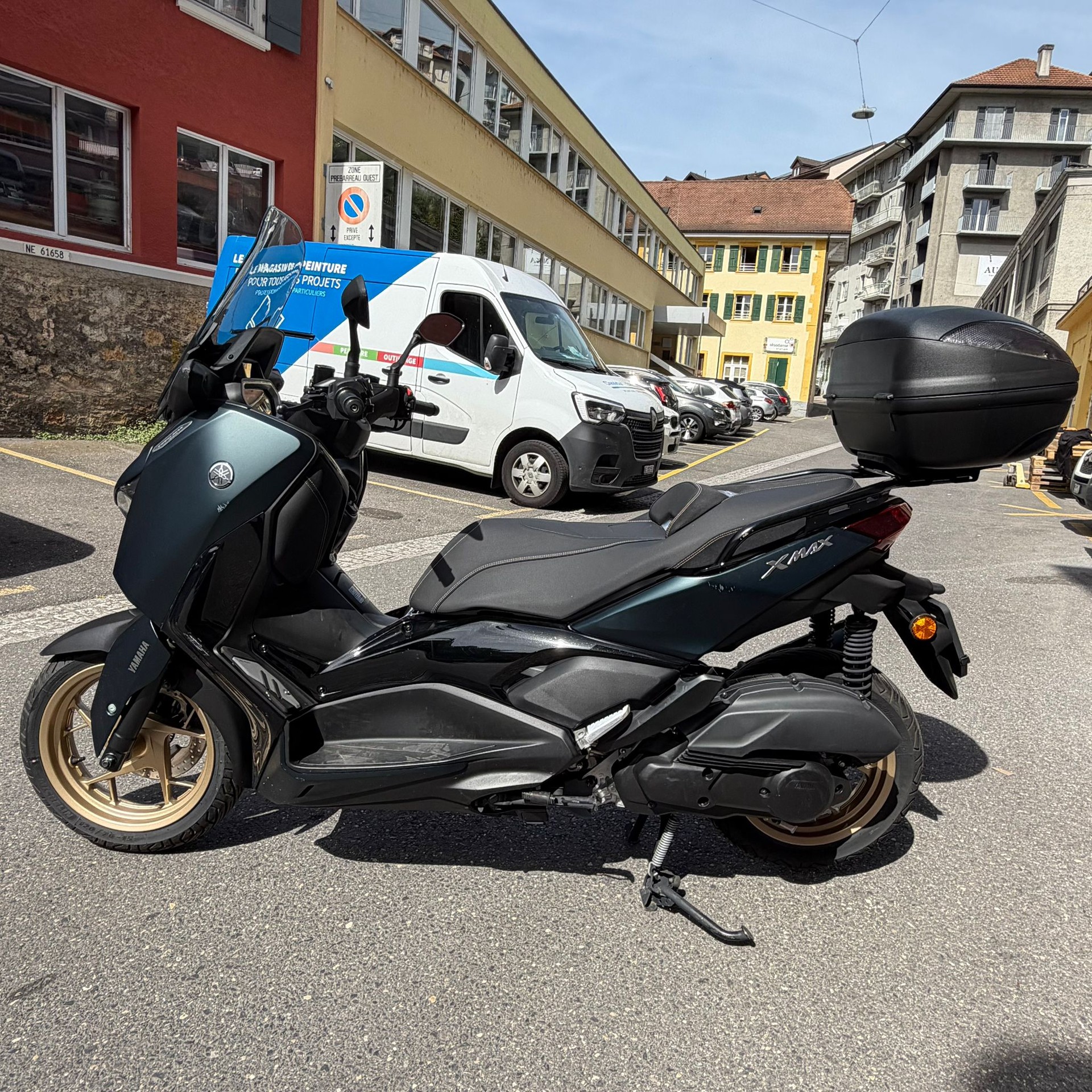 YAMAHA X-Max YP 125 Tech Max-image-3