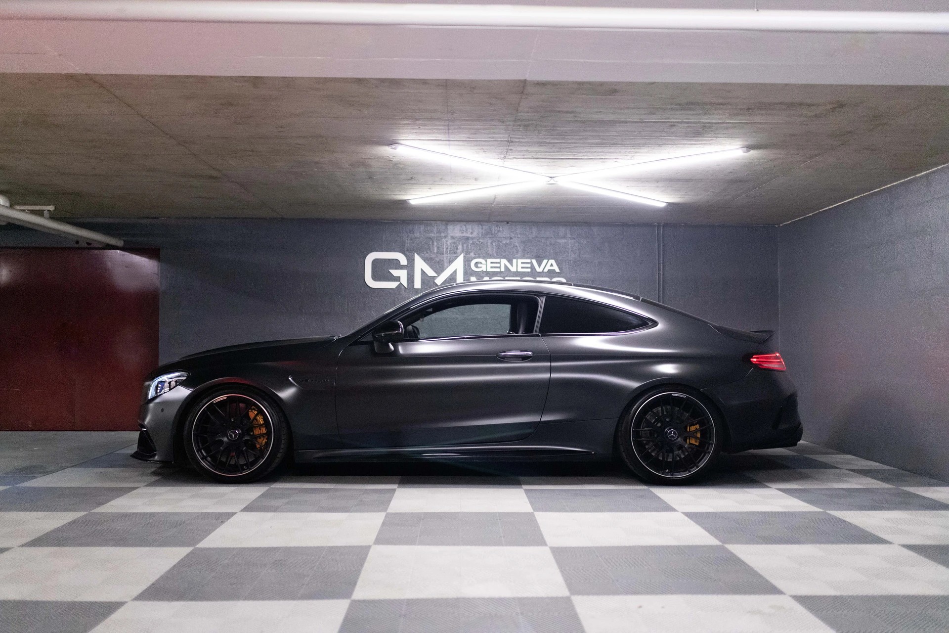 MERCEDES-BENZ C 63 S AMG 9G-tronic-image-6