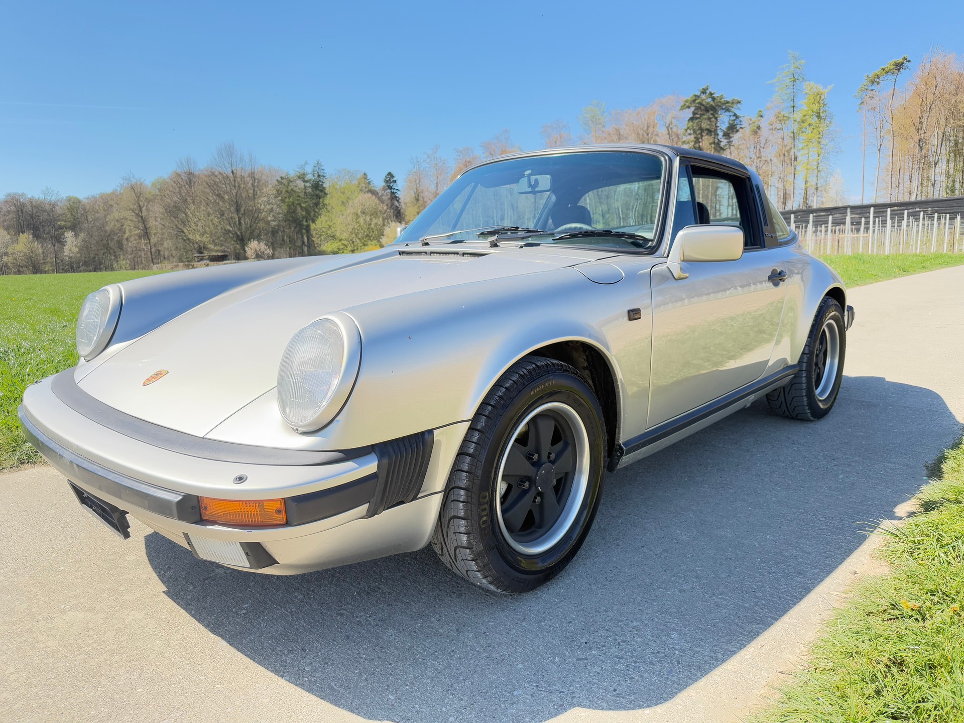 PORSCHE 911 3,2 Carrera Targa Veteranenstatus-image-1