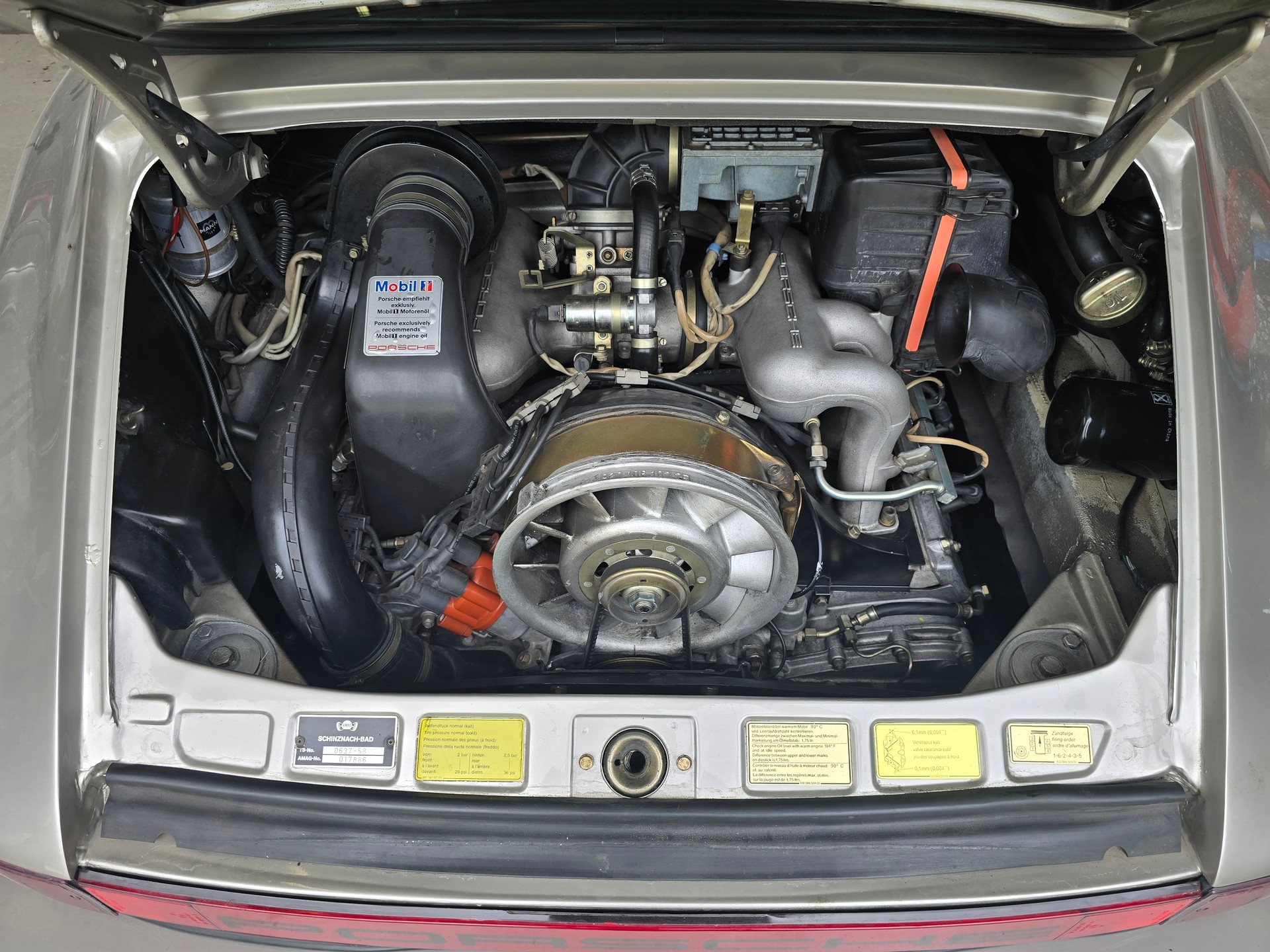 PORSCHE 911 3,2 Carrera Targa Veteranenstatus-image-9