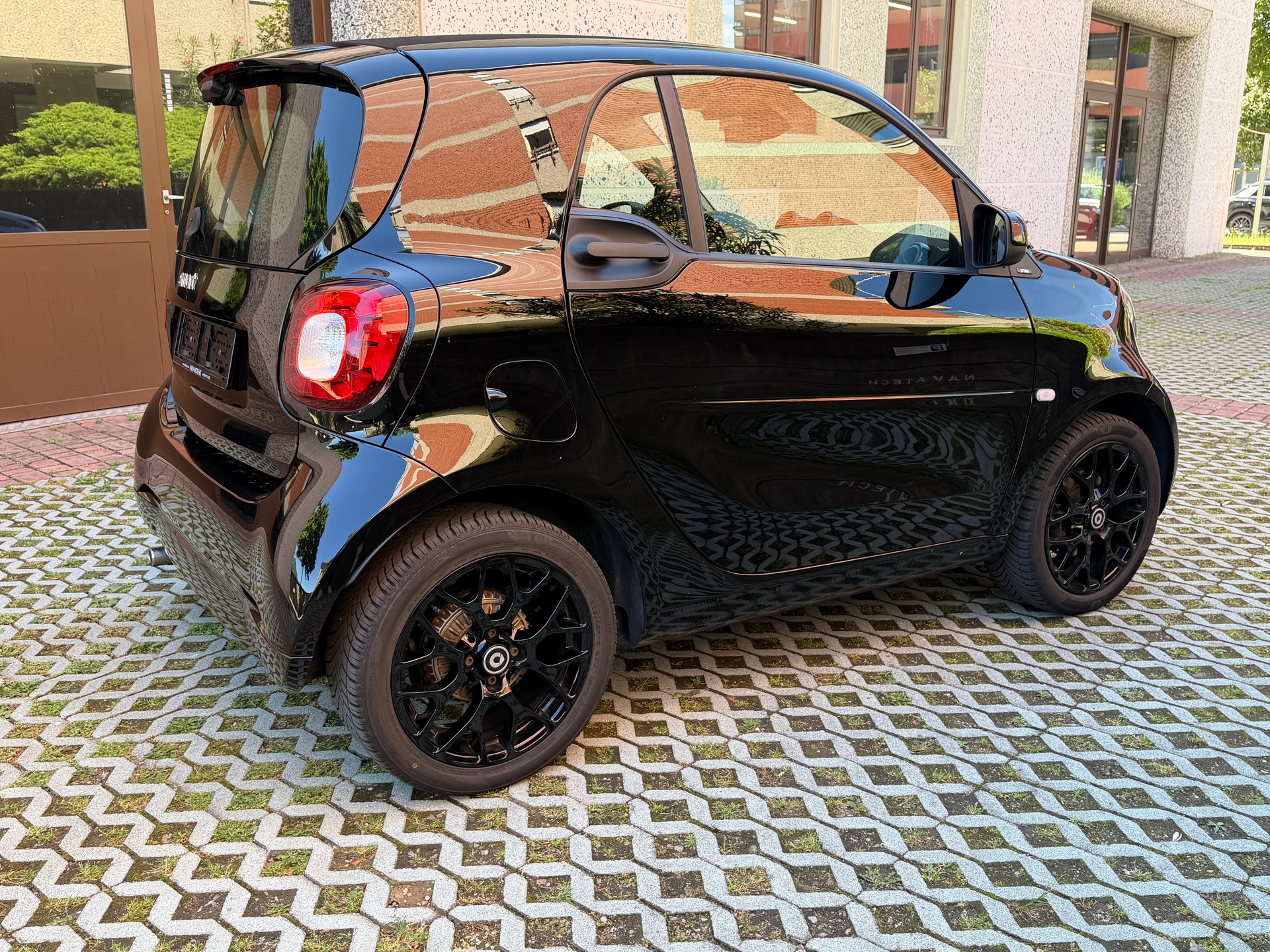 SMART fortwo prime twinmatic-image-3
