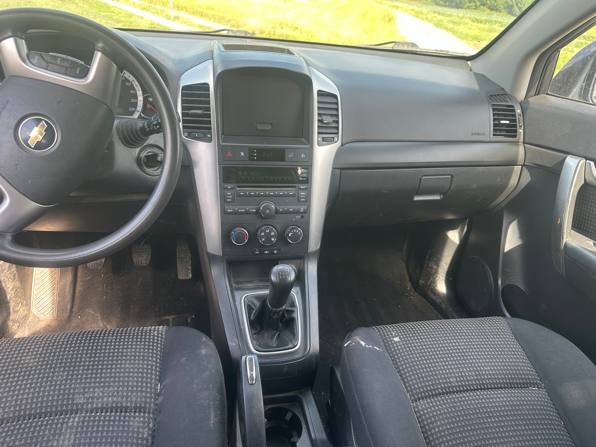 CHEVROLET Captiva 2.4 LS 4WD-image-13