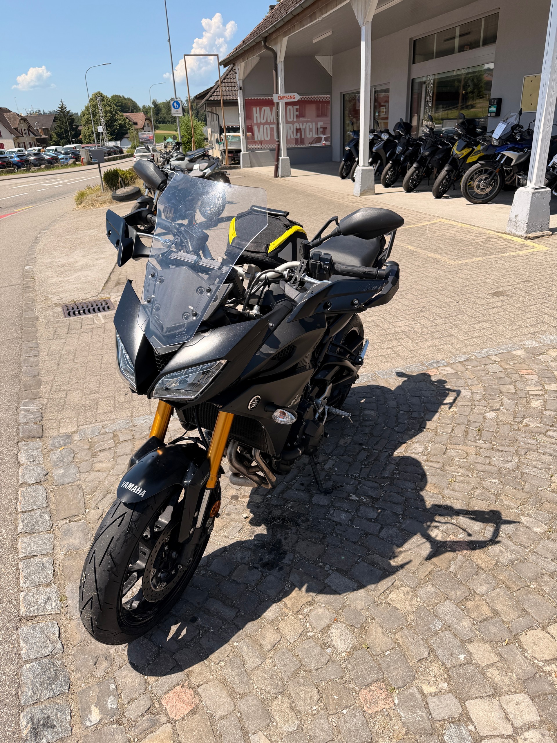 YAMAHA Tracer 900 ABS-image-2