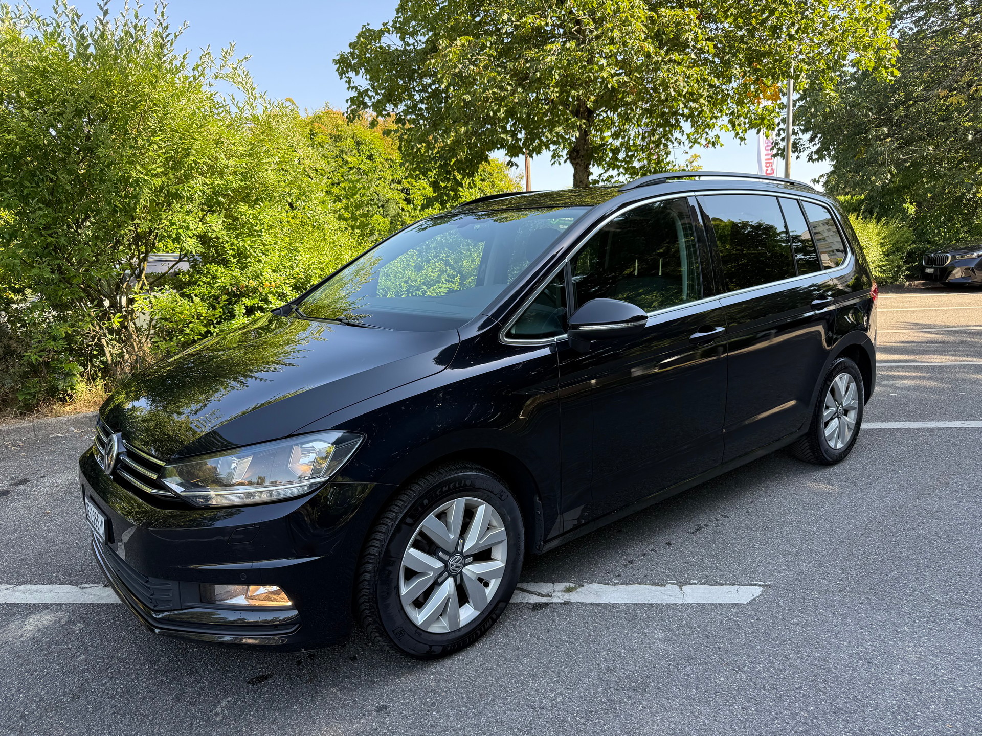 VW Touran 1.4 TSI BlueMotion Technology Comfortline-showroom-element-3