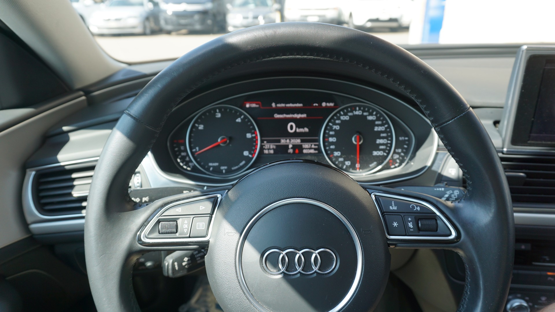 AUDI A6 Avant 2.0 TDI 190 quattro S-Tronic-image-10