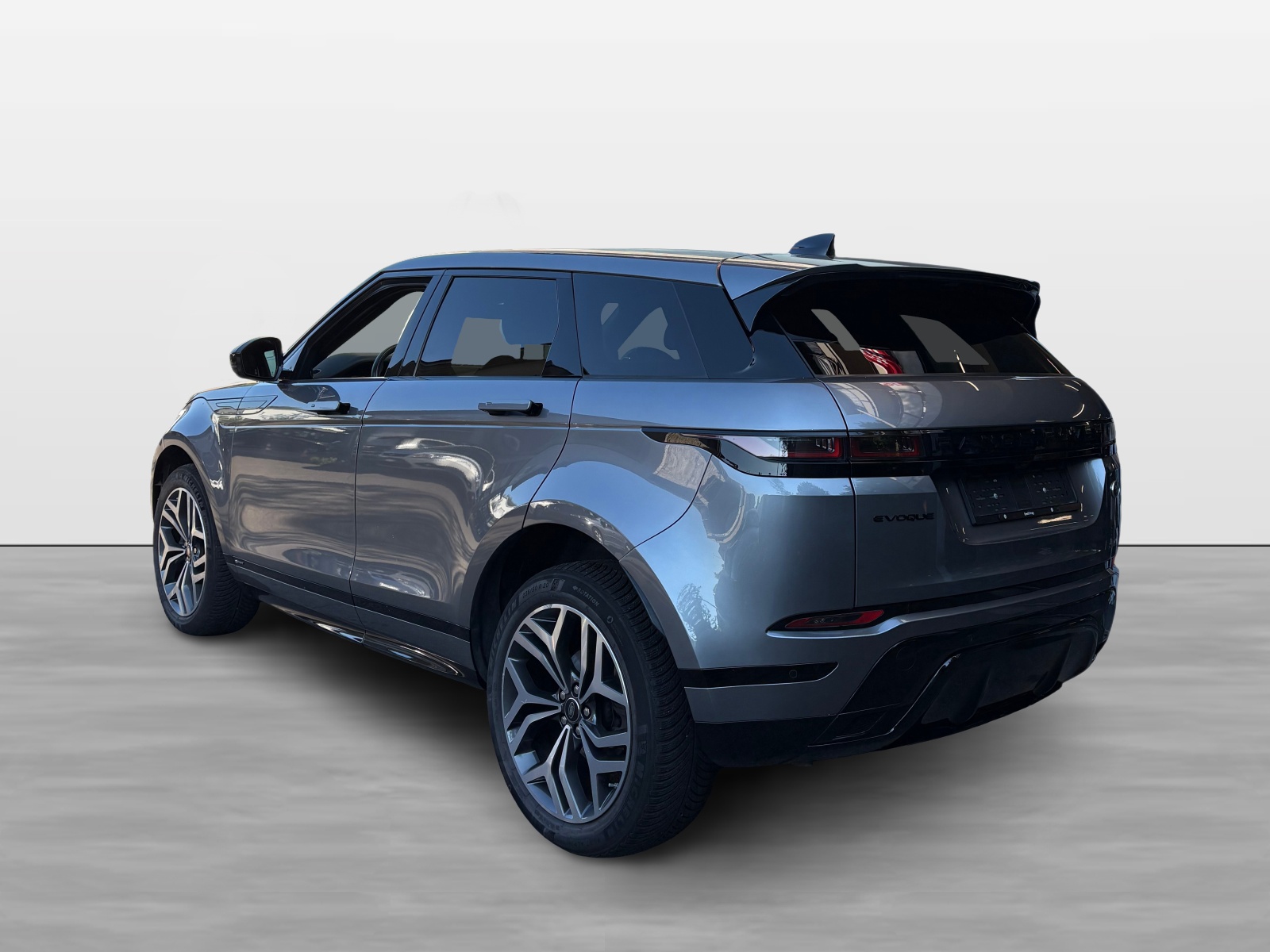 LAND ROVER Range Rover Evoque R-Dynamic D 150 HSE AT9-showroom-element-3