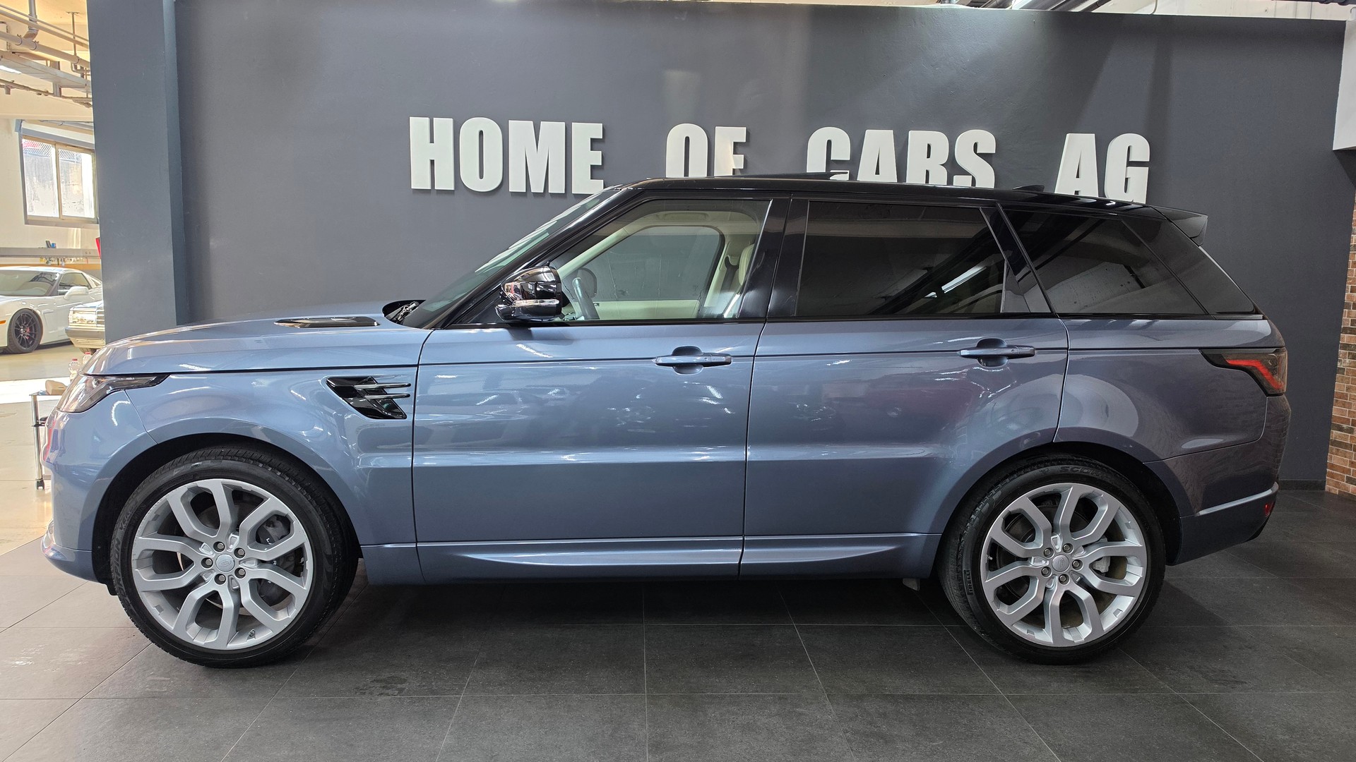 LAND ROVER Range Rover Sport 3.0 SDV6 HSE Automatic-showroom-element-3