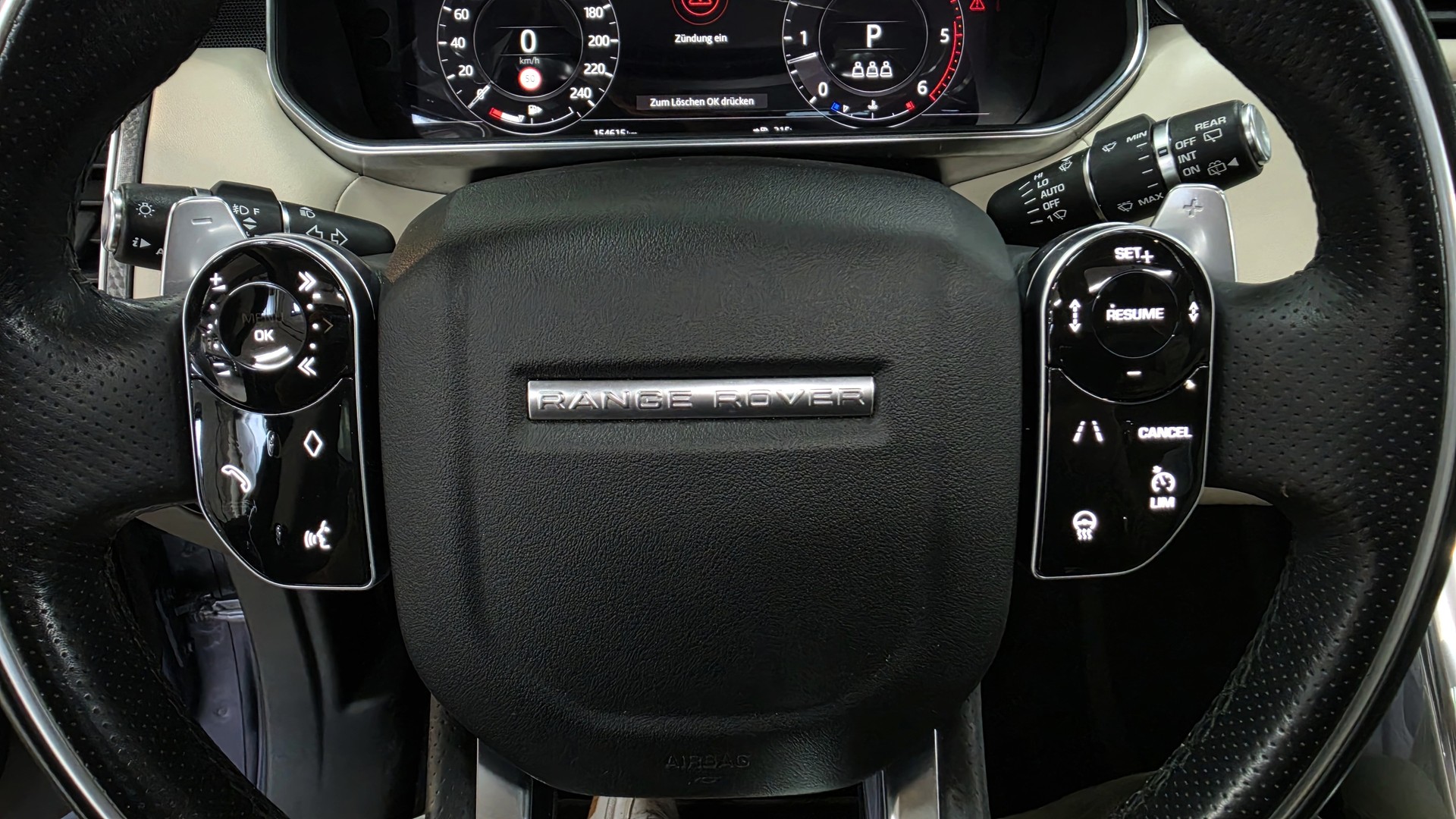 LAND ROVER Range Rover Sport 3.0 SDV6 HSE Automatic-image-26