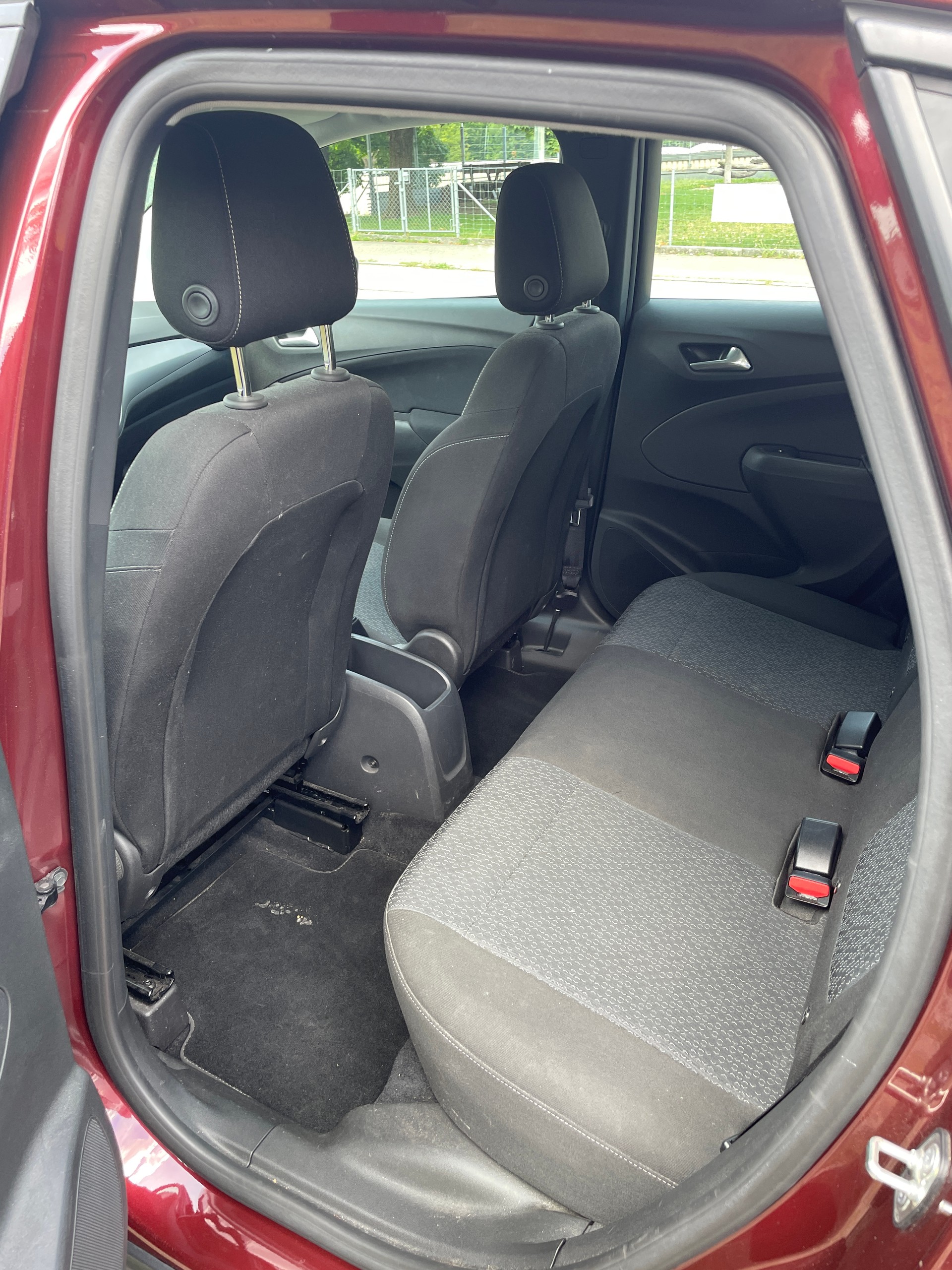 OPEL Crossland X 1.2i TP Enjoy Automatic-image-4