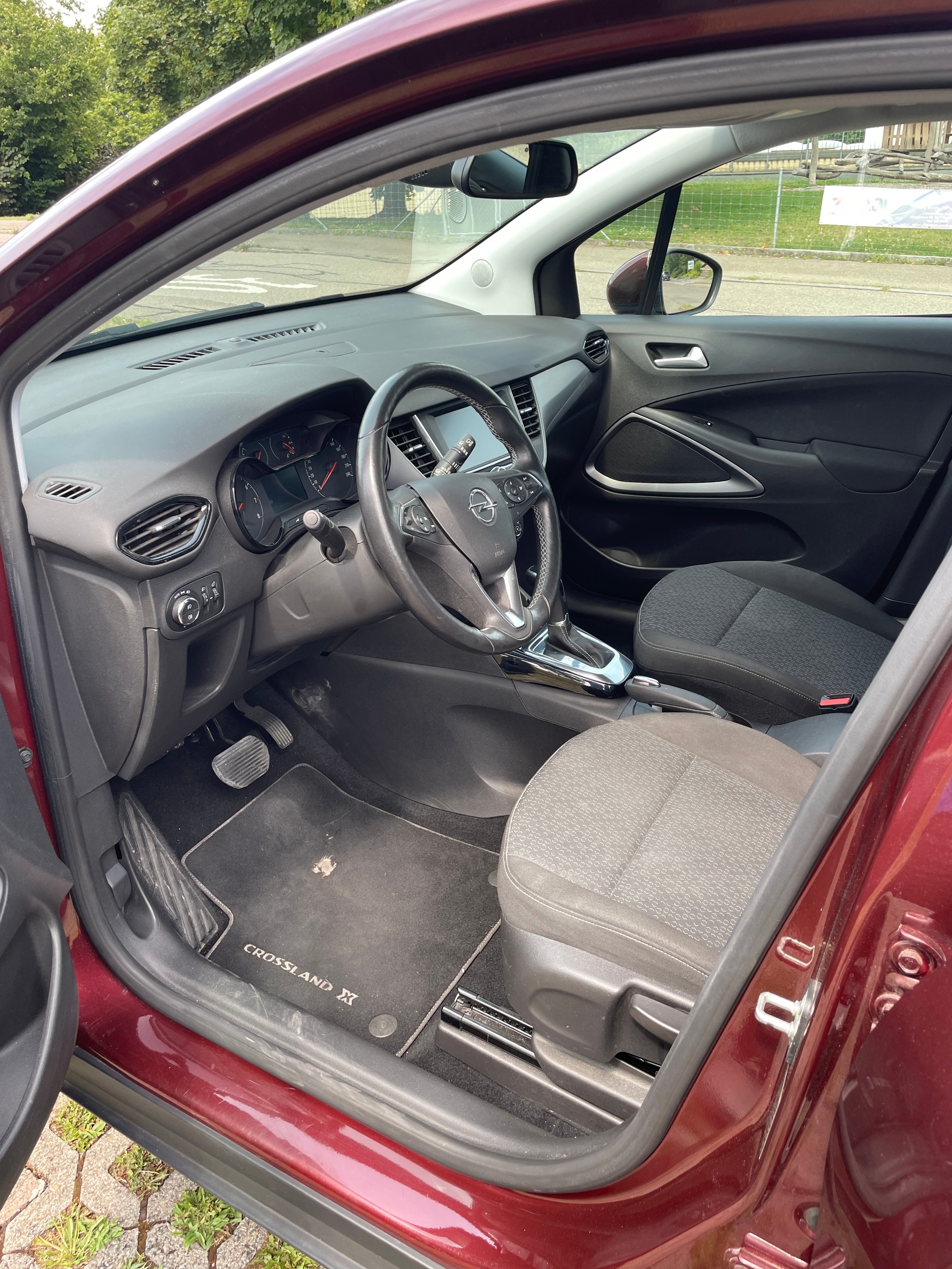 OPEL Crossland X 1.2i TP Enjoy Automatic-image-3