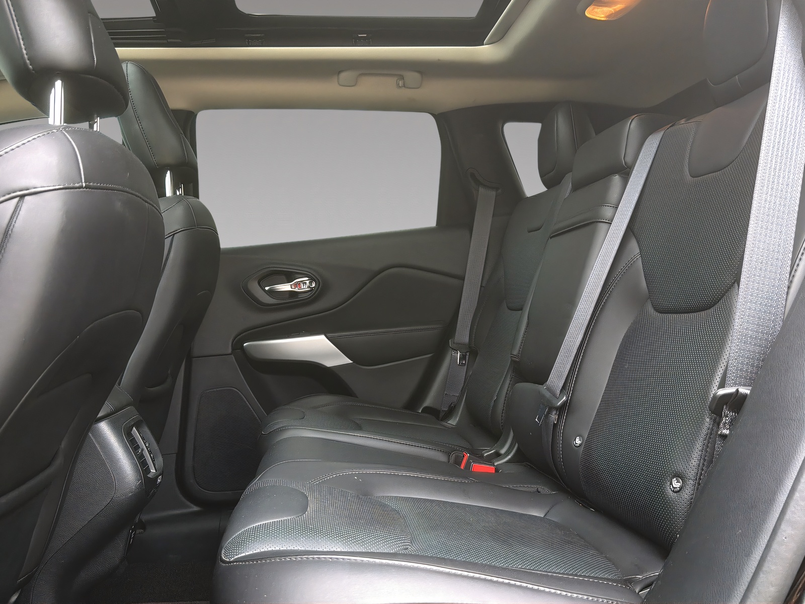 JEEP Cherokee 2.2 CRD 200 Limited AWD-image-17
