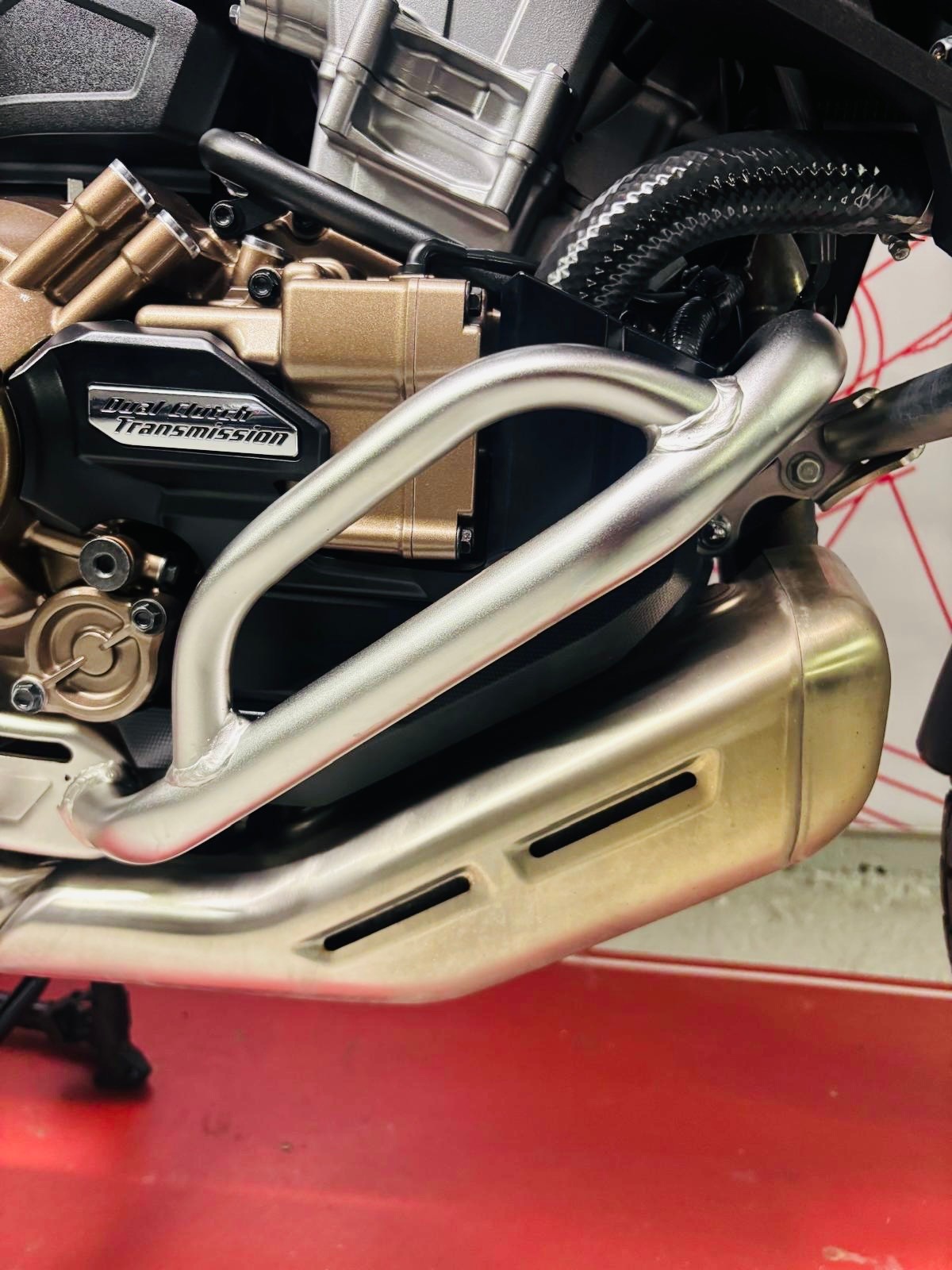 HONDA CRF 1100 DCT Africa Twin-image-8