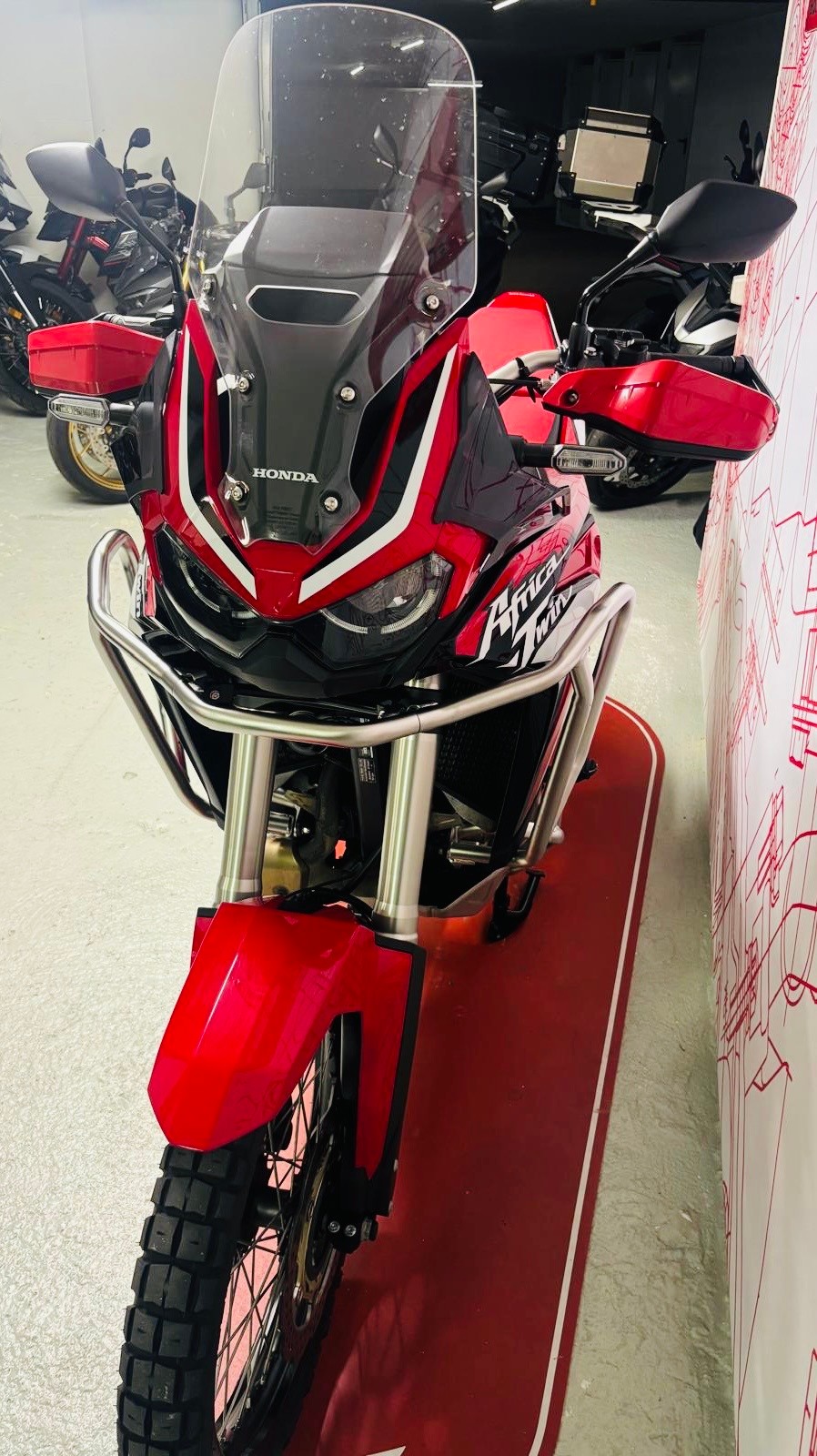 HONDA CRF 1100 DCT Africa Twin-image-3
