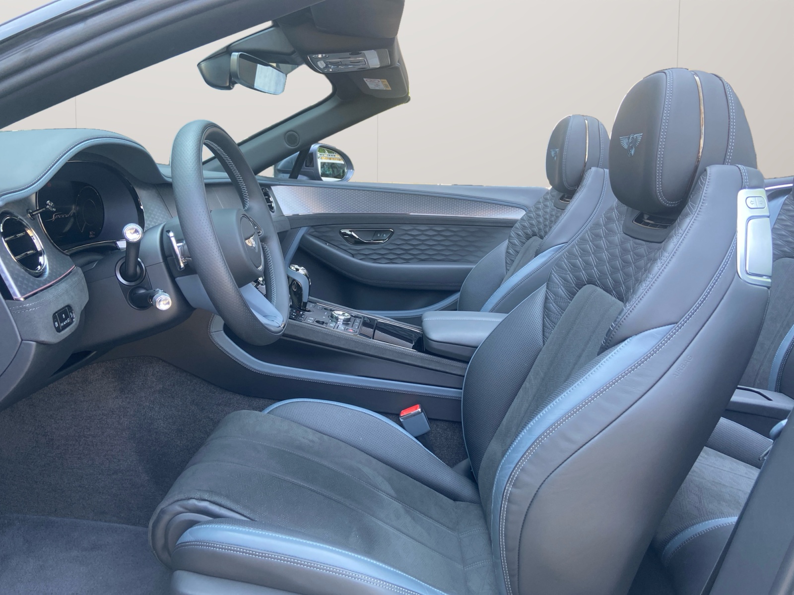 BENTLEY Continental GTC 4.0 V8 PHEV Speed-showroom-element-2