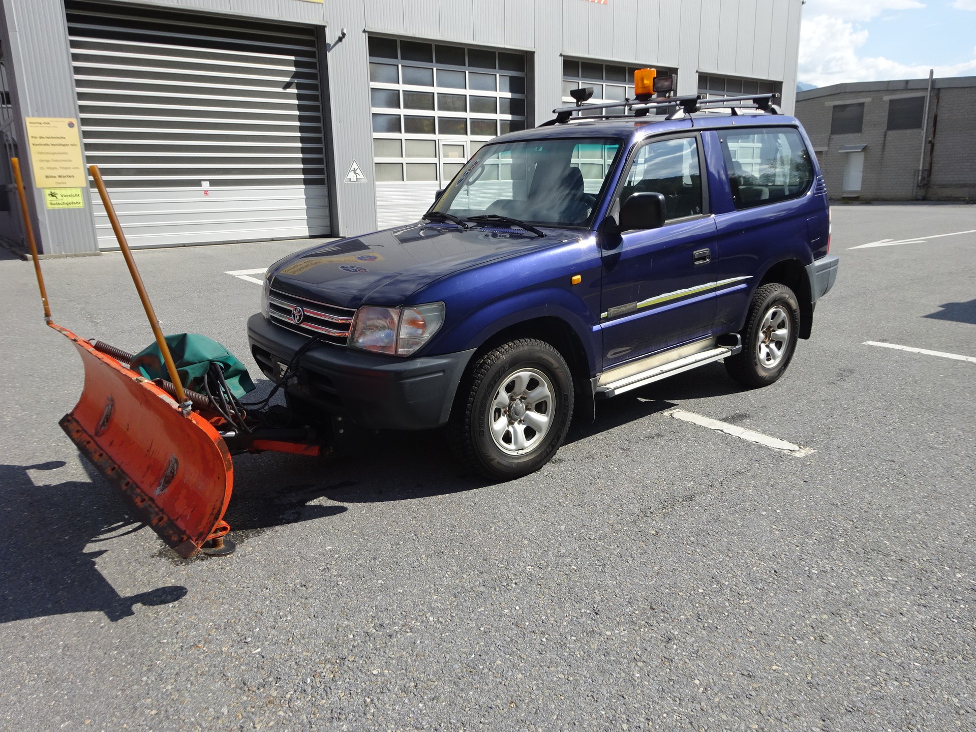 TOYOTA Land Cruiser 300 3.0 TD LX