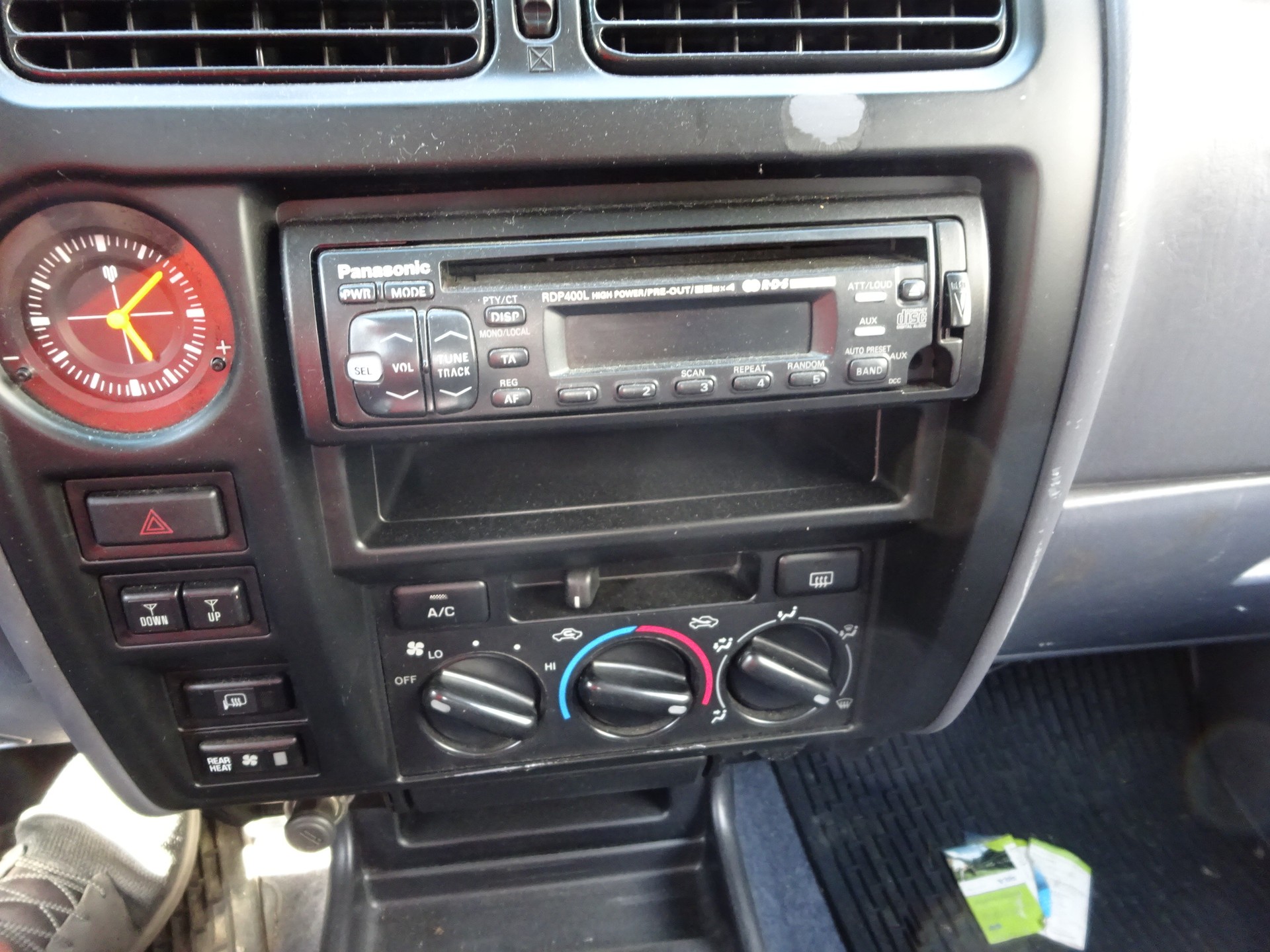 TOYOTA Land Cruiser 300 3.0 TD LX-image-11