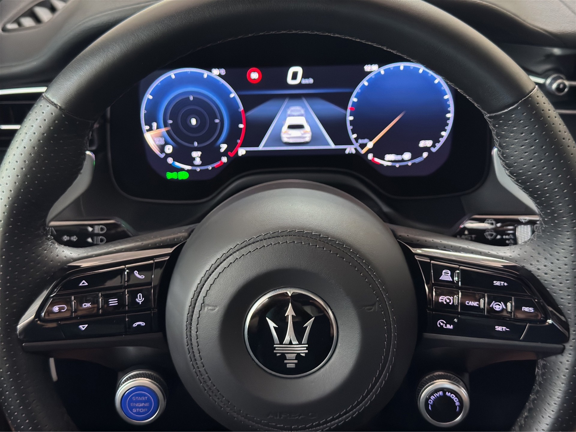 MASERATI Grecale 2.0 MHEV GT Hybrid Automatica "Pano-Sonus-HUD"-image-15