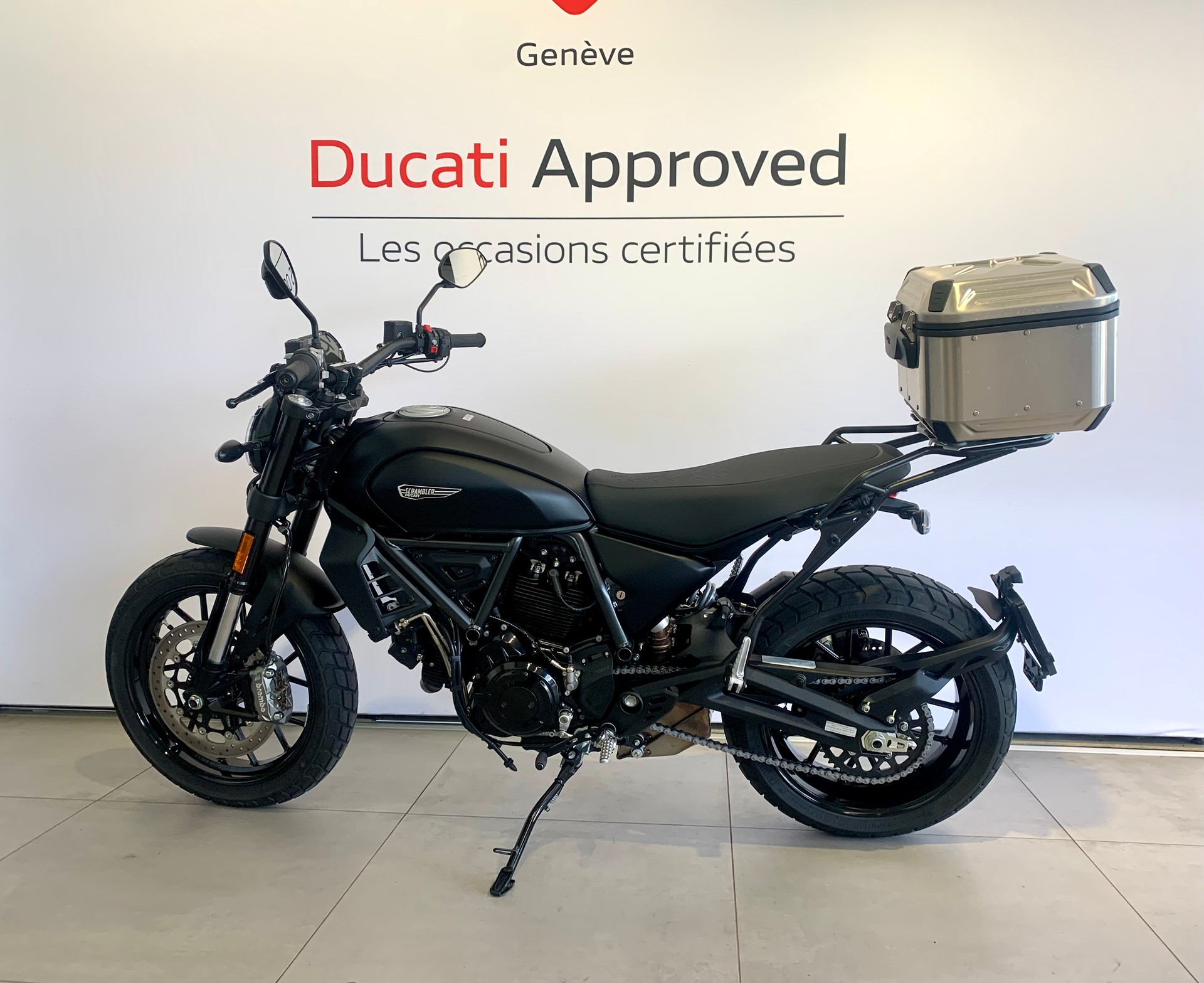 DUCATI Scrambler Icon Dark 35kw-image-1