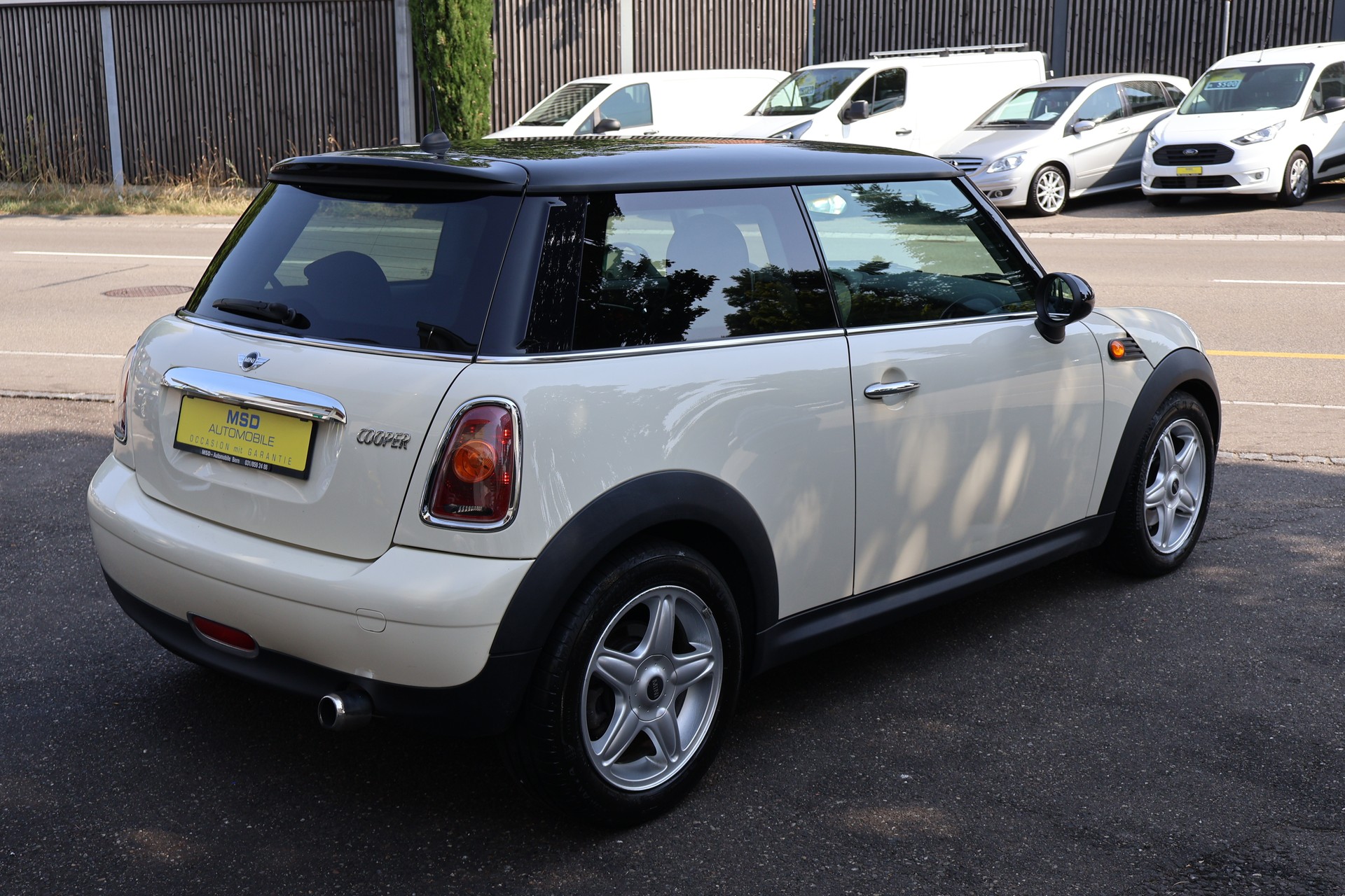 MINI Cooper-image-5
