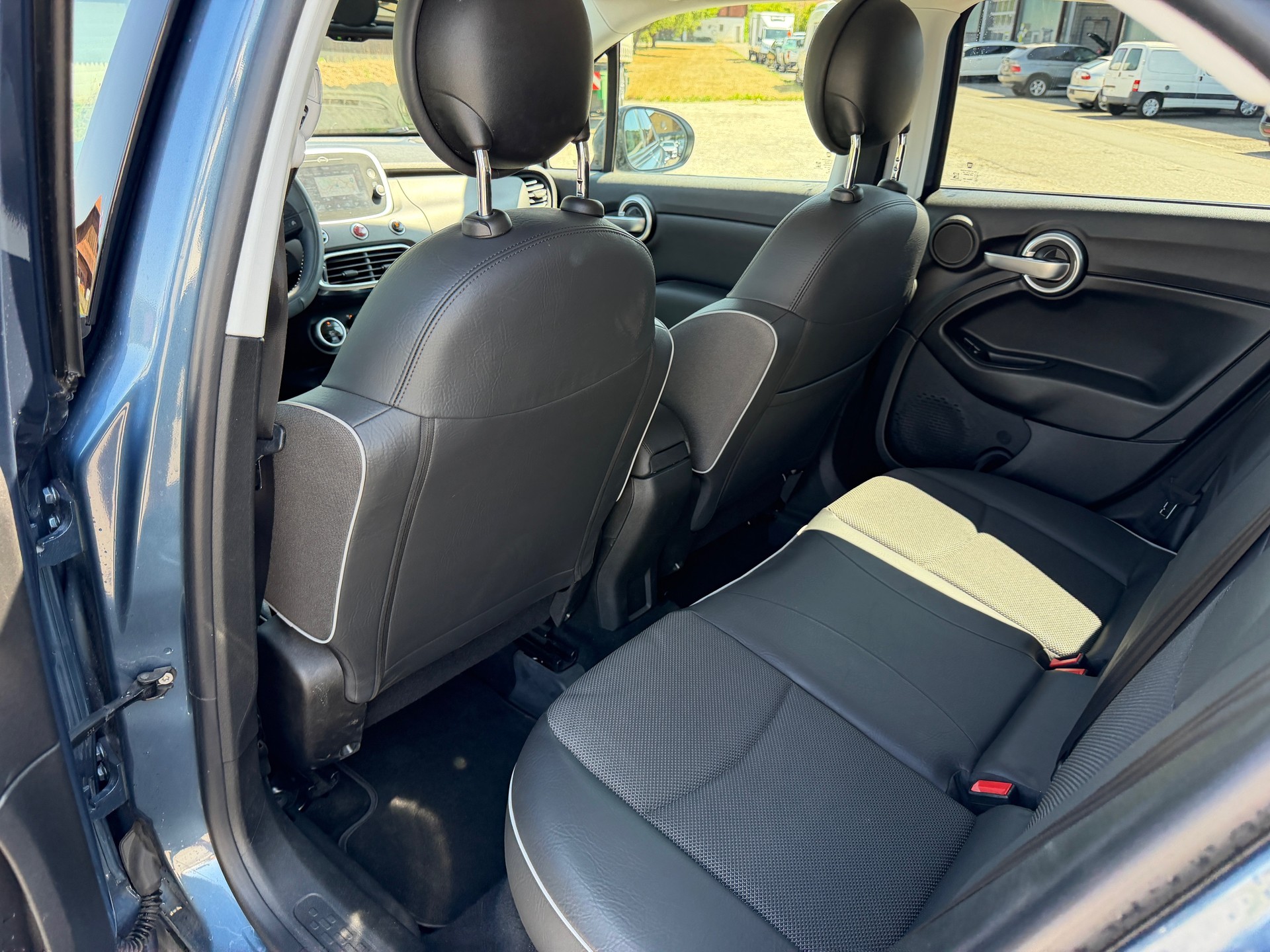 FIAT 500X 1.4T Cross 4x4 Automatic-image-9