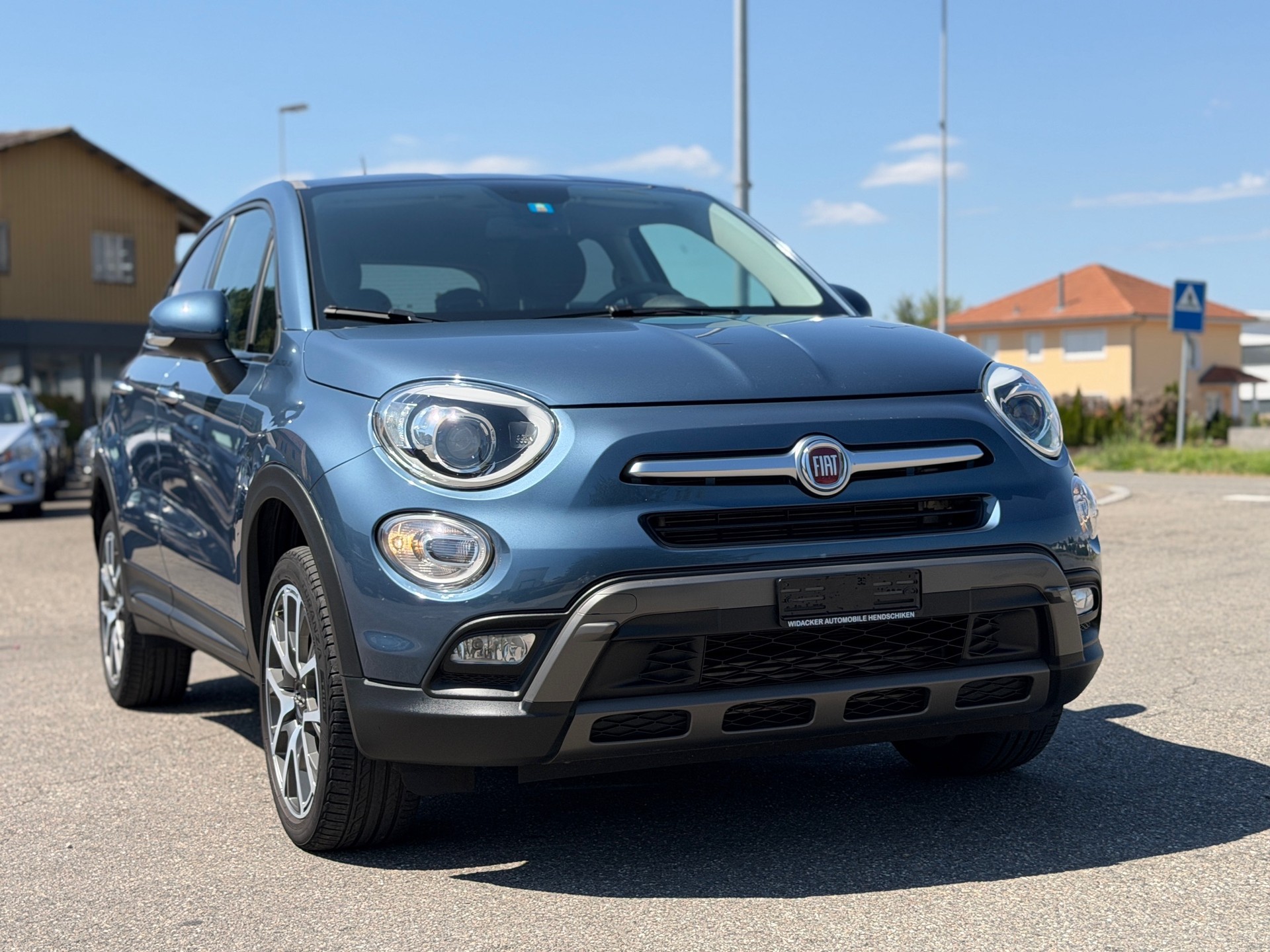 FIAT 500X 1.4T Cross 4x4 Automatic-image-2