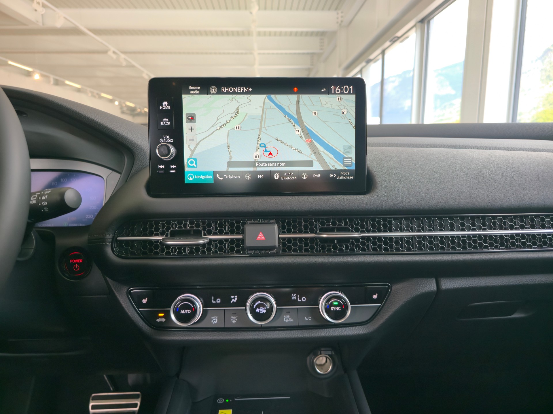 HONDA ZR-V 2.0i MMD Sport-image-4