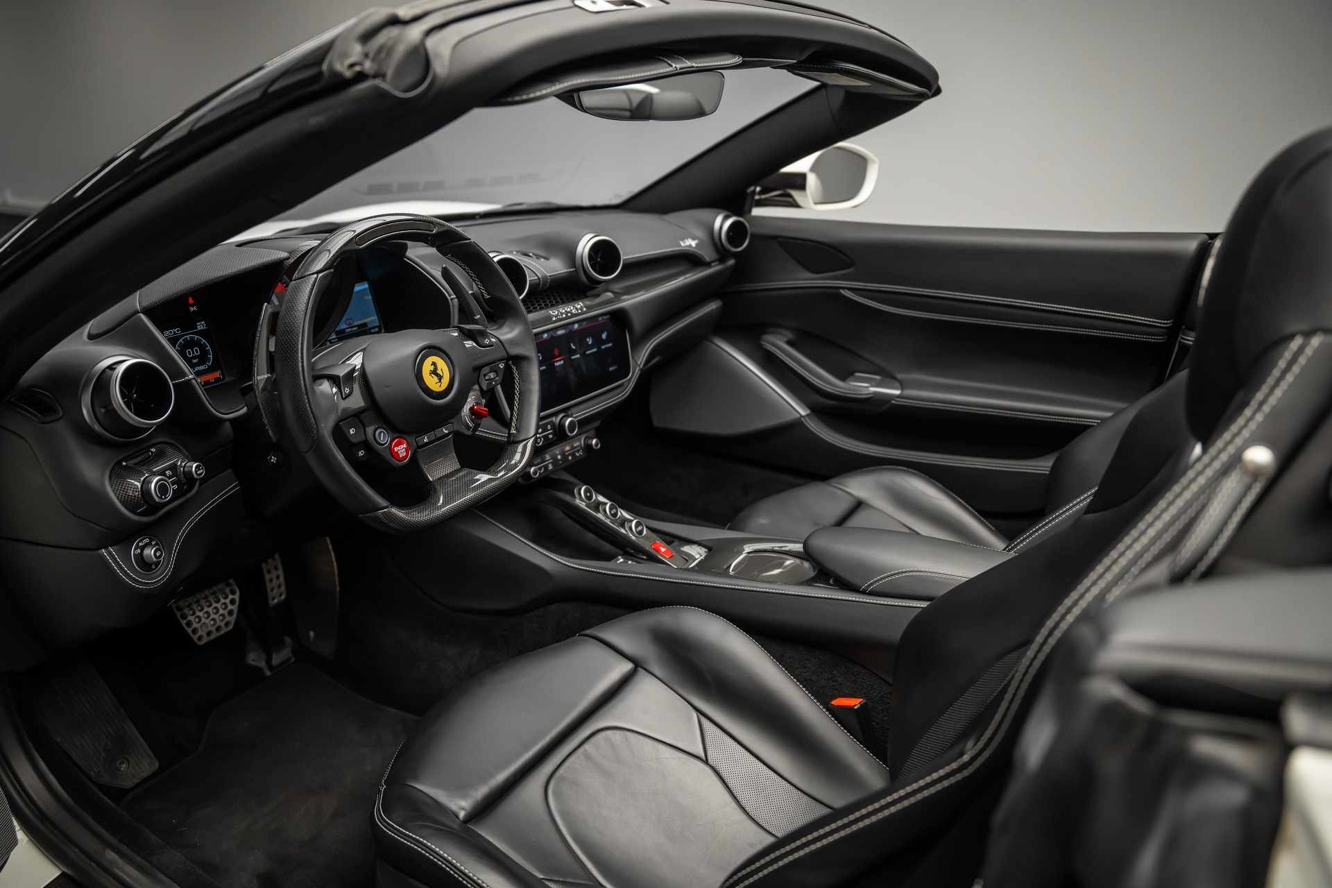FERRARI PORTOFINO * FULL NOVITEC * FULL CARBON * 1 OF 1 * 9600KM * FRISCH AB FERRARI SERVICE * FERRARI APPROVED GARANTIE *-image-15