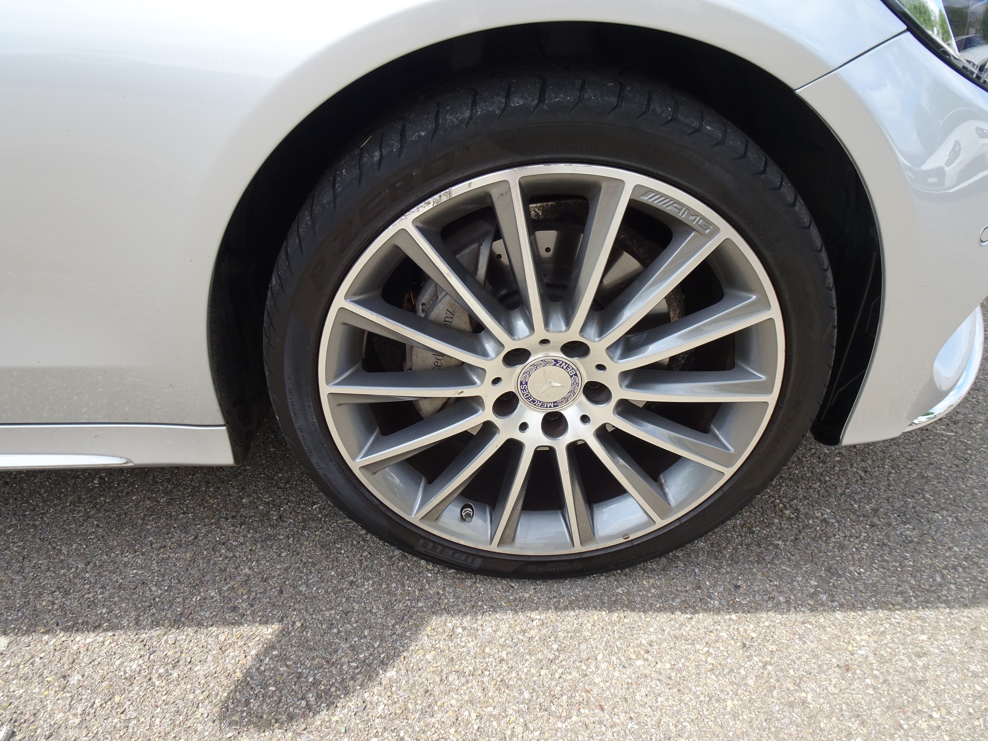 MERCEDES-BENZ C 200 AMG Line 4Matic 7G-Tronic-image-9