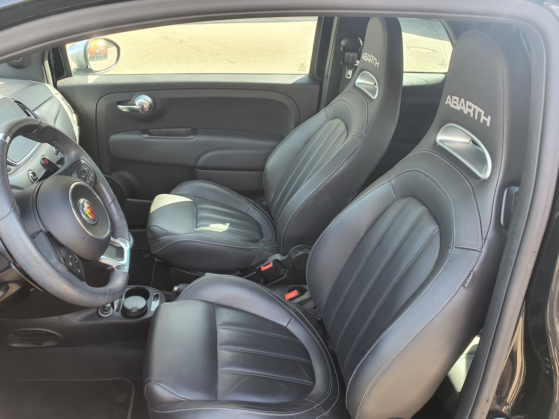 FIAT 595 1.4 16V Turbo Abarth Turismo Dualogic-image-17