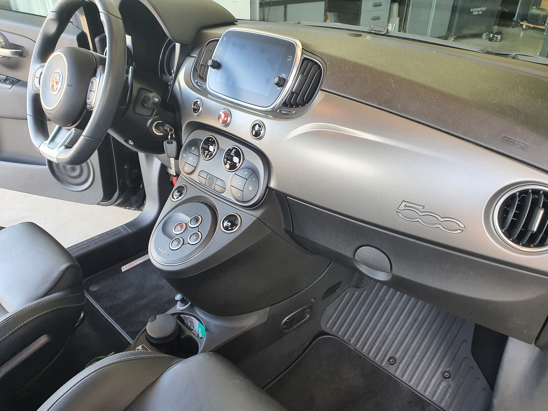 FIAT 595 1.4 16V Turbo Abarth Turismo Dualogic-image-10
