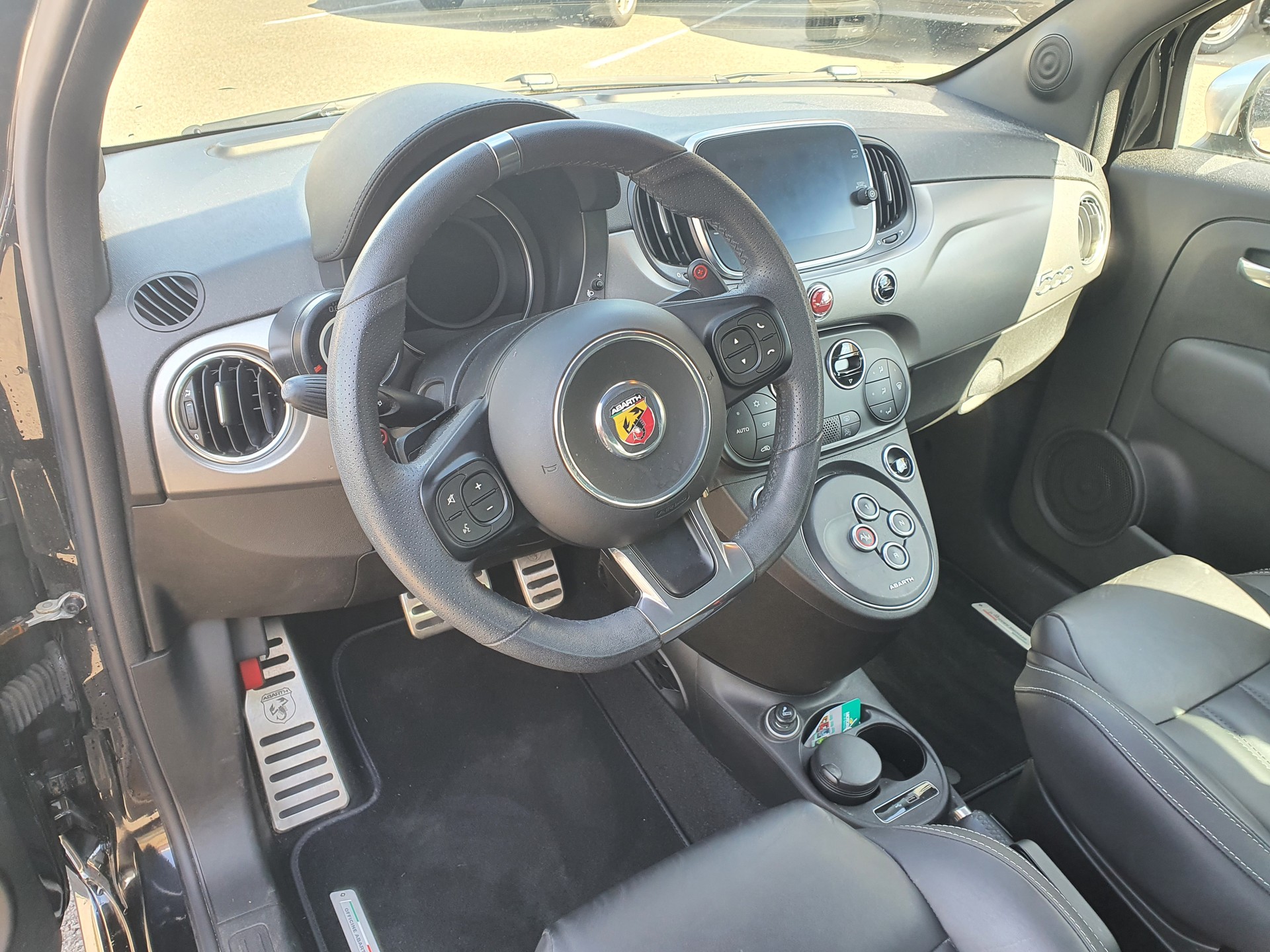 FIAT 595 1.4 16V Turbo Abarth Turismo Dualogic-image-12