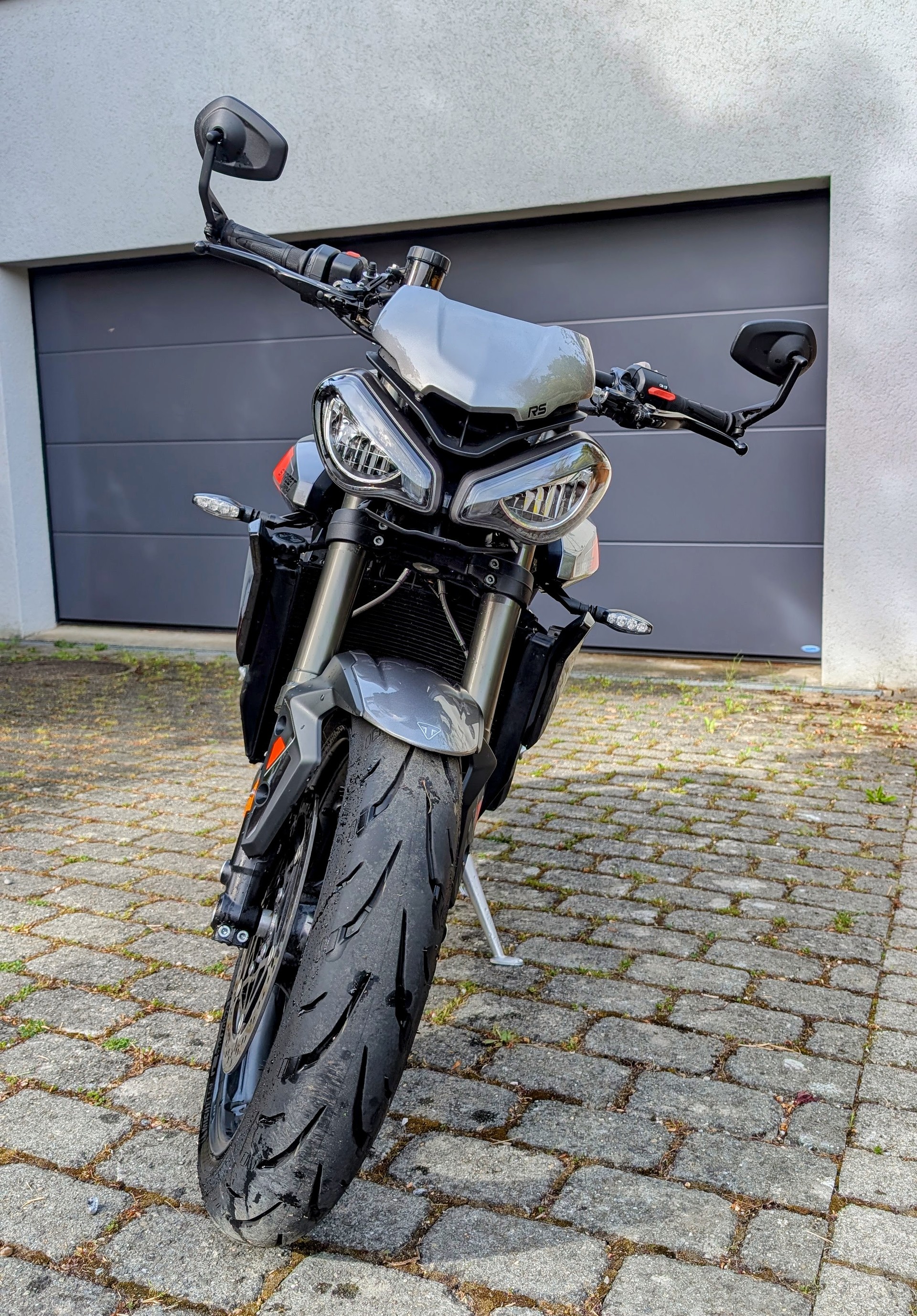 TRIUMPH RS 765-image-1