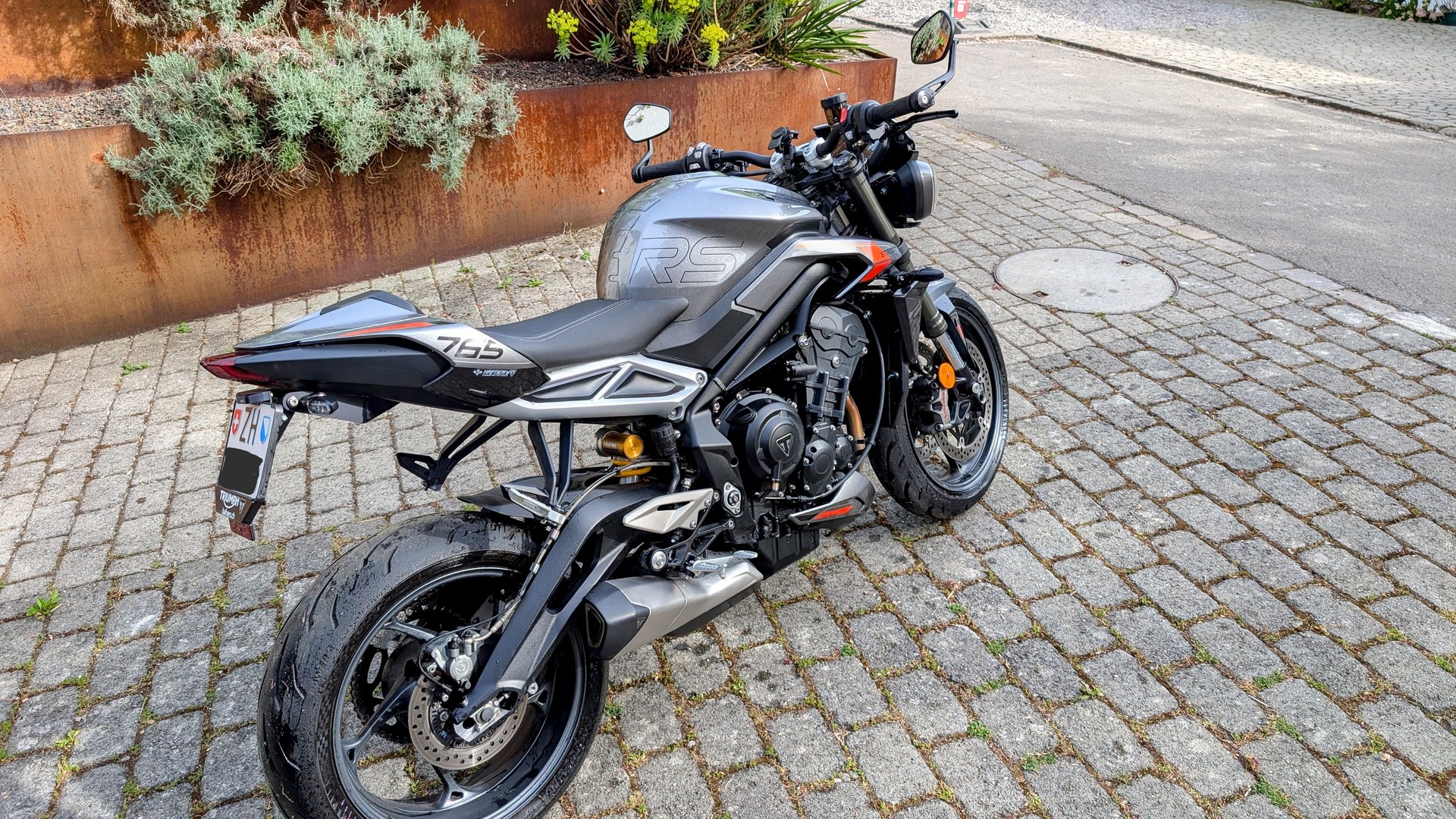 TRIUMPH RS 765-image-3