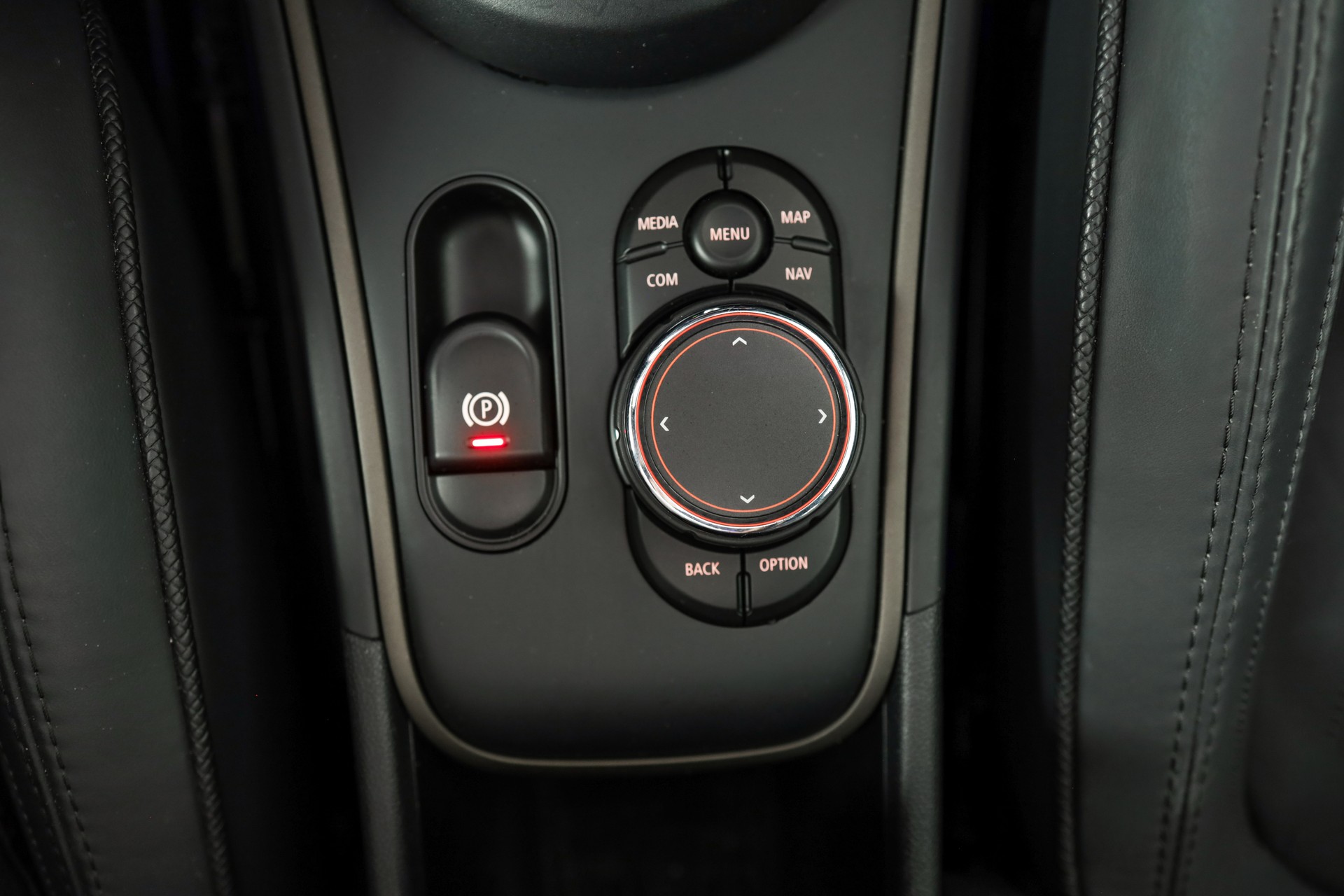 MINI Countryman Cooper S ALL4 Steptronic-image-24