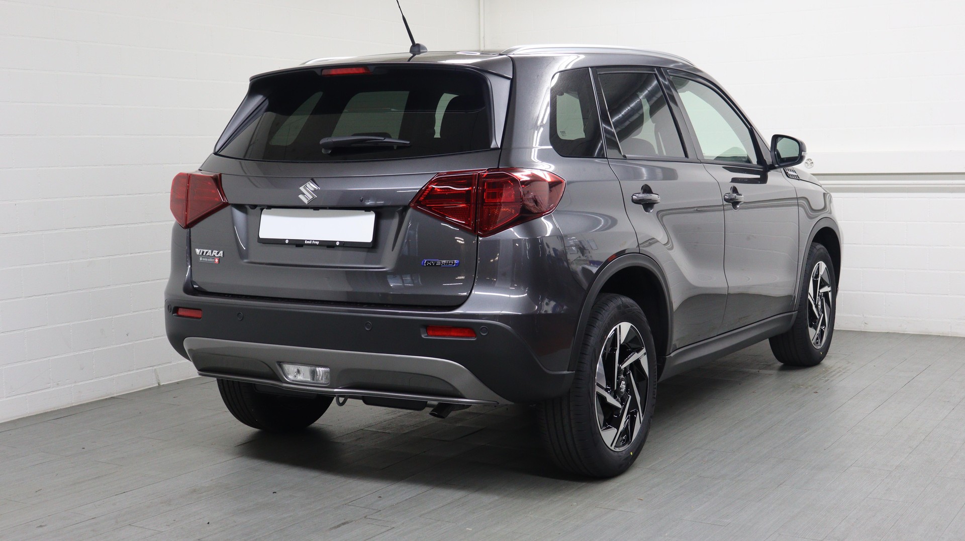 SUZUKI Vitara 1.5 Compact Top Hybrid 4x4-image-4