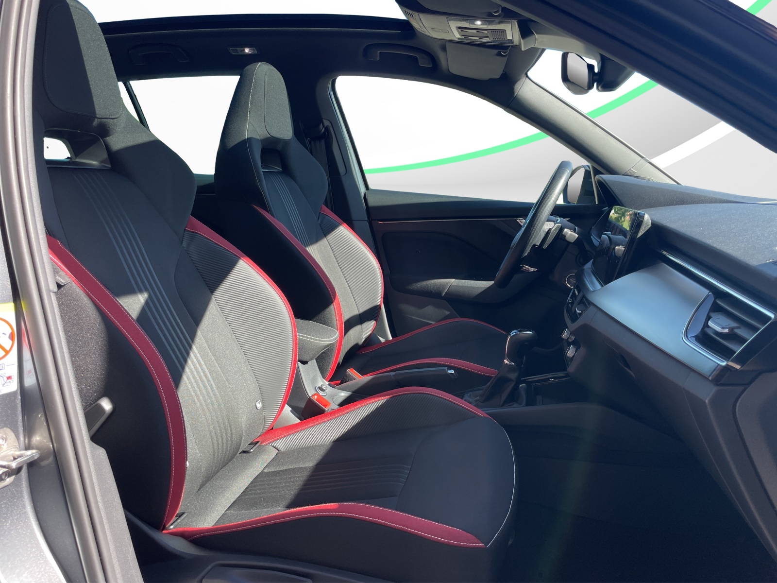SKODA Kamiq 1.0 TSI Monte Carlo DSG-image-13