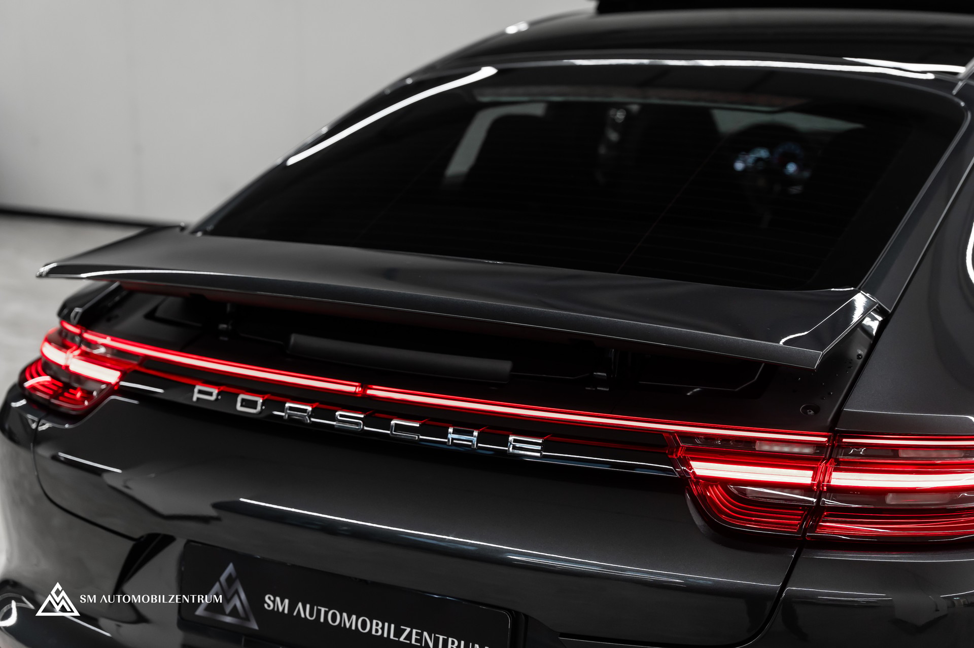 PORSCHE Panamera 3.0 V6 4 / Approved / Panorama / 360° / Bose / AHK-image-11