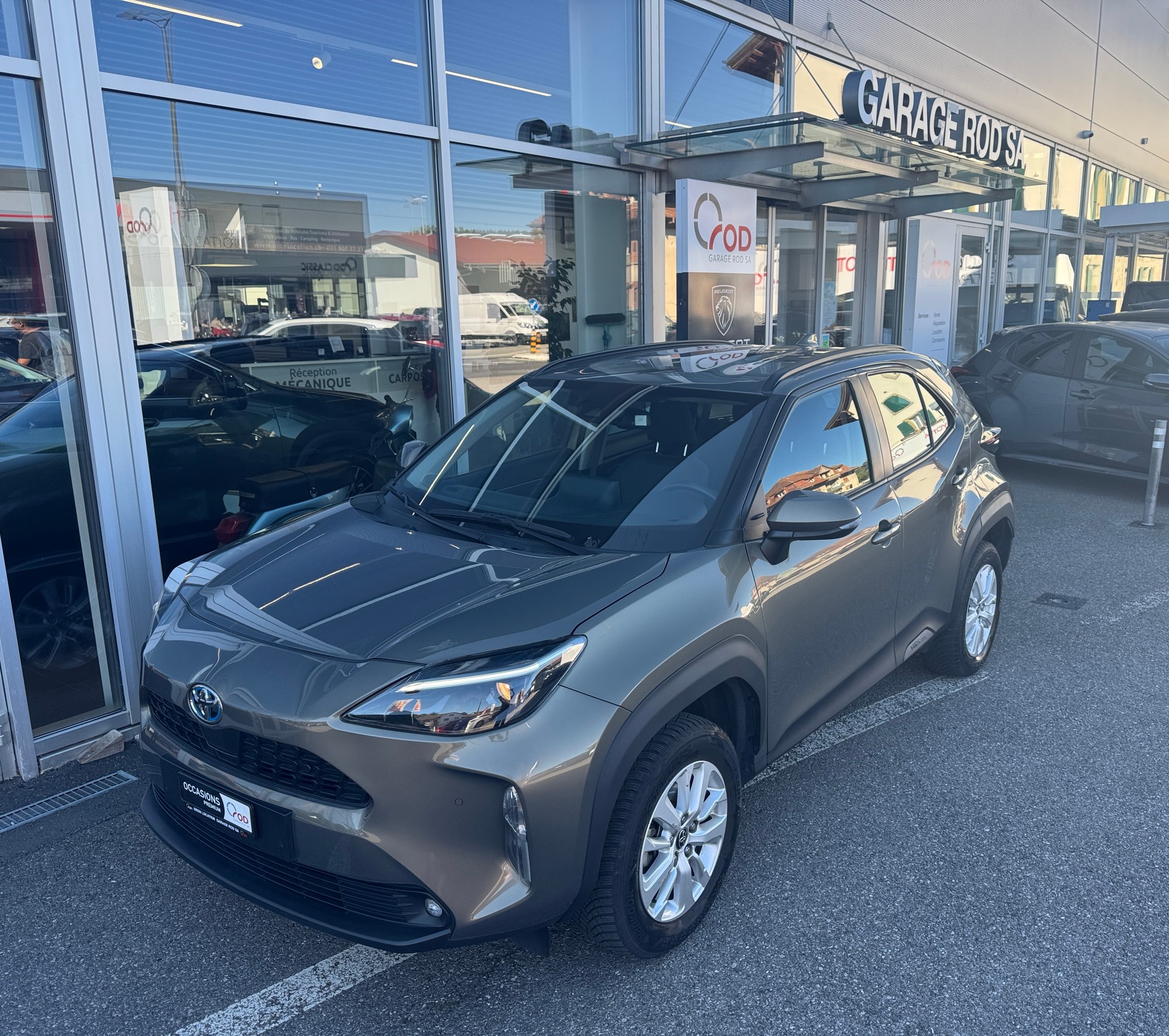 TOYOTA Yaris Cross 1.5 Comfort AWDi e-CVT-image-25