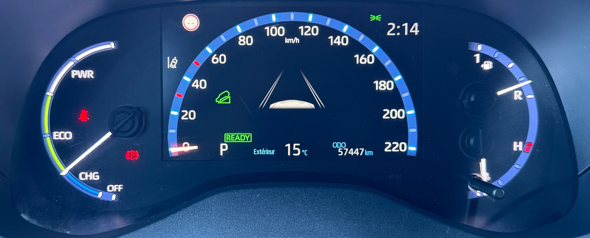 TOYOTA Yaris Cross 1.5 Comfort AWDi e-CVT-image-18