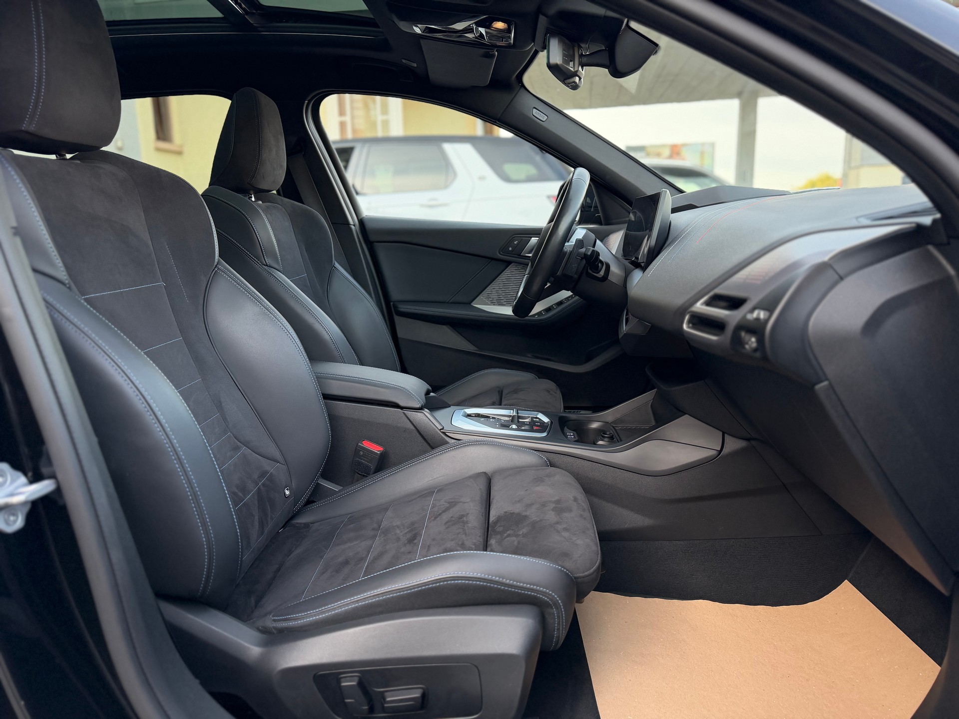 BMW 123 xDrive M Sport Steptronic-image-13
