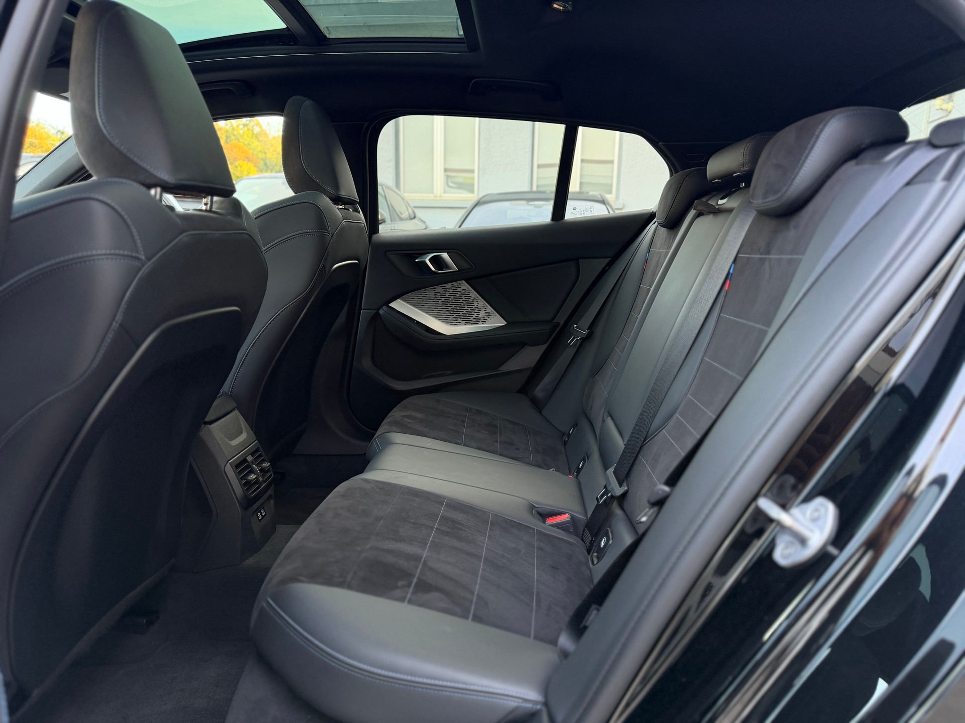 BMW 123 xDrive M Sport Steptronic-image-10