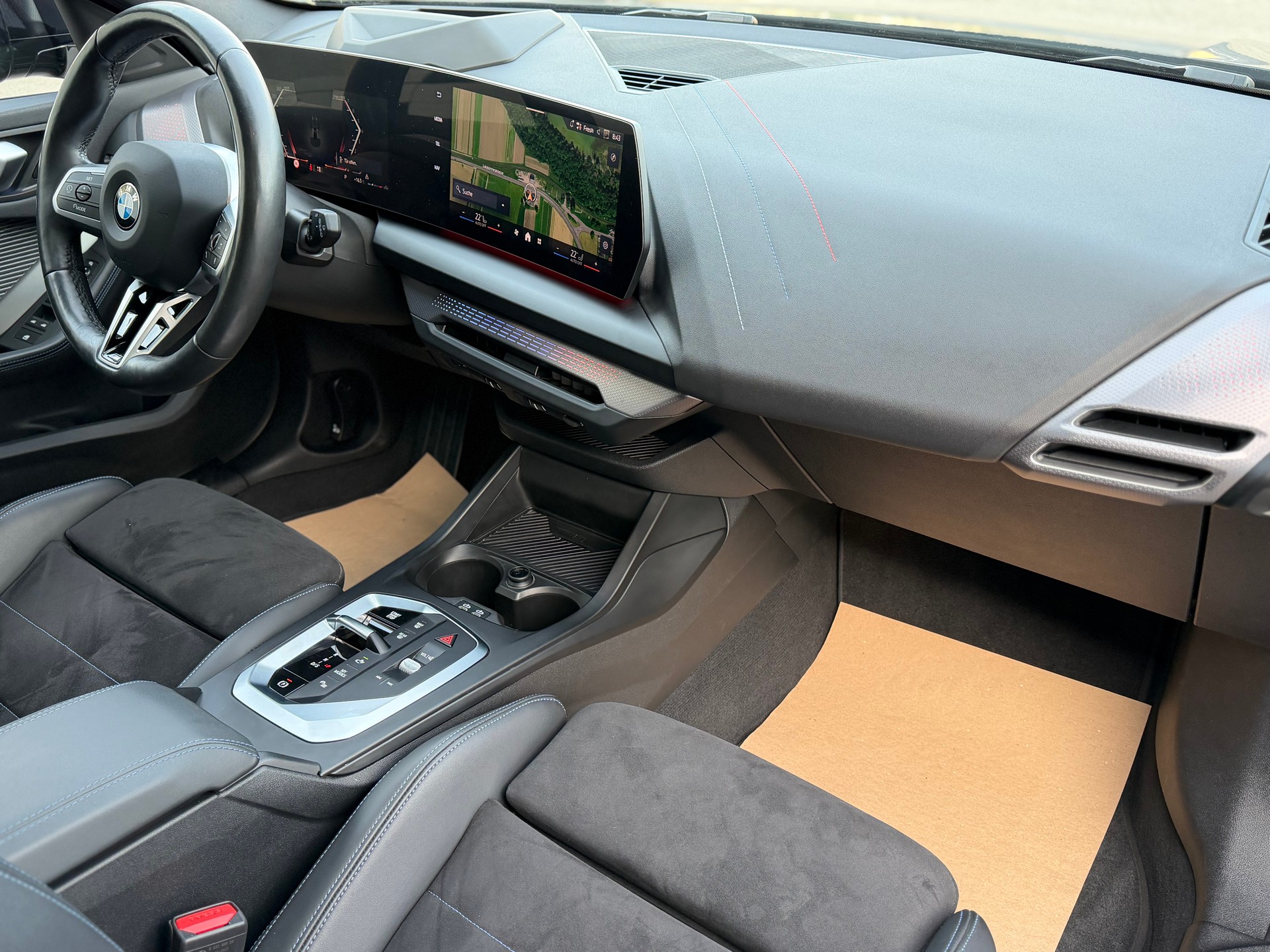 BMW 123 xDrive M Sport Steptronic-image-14