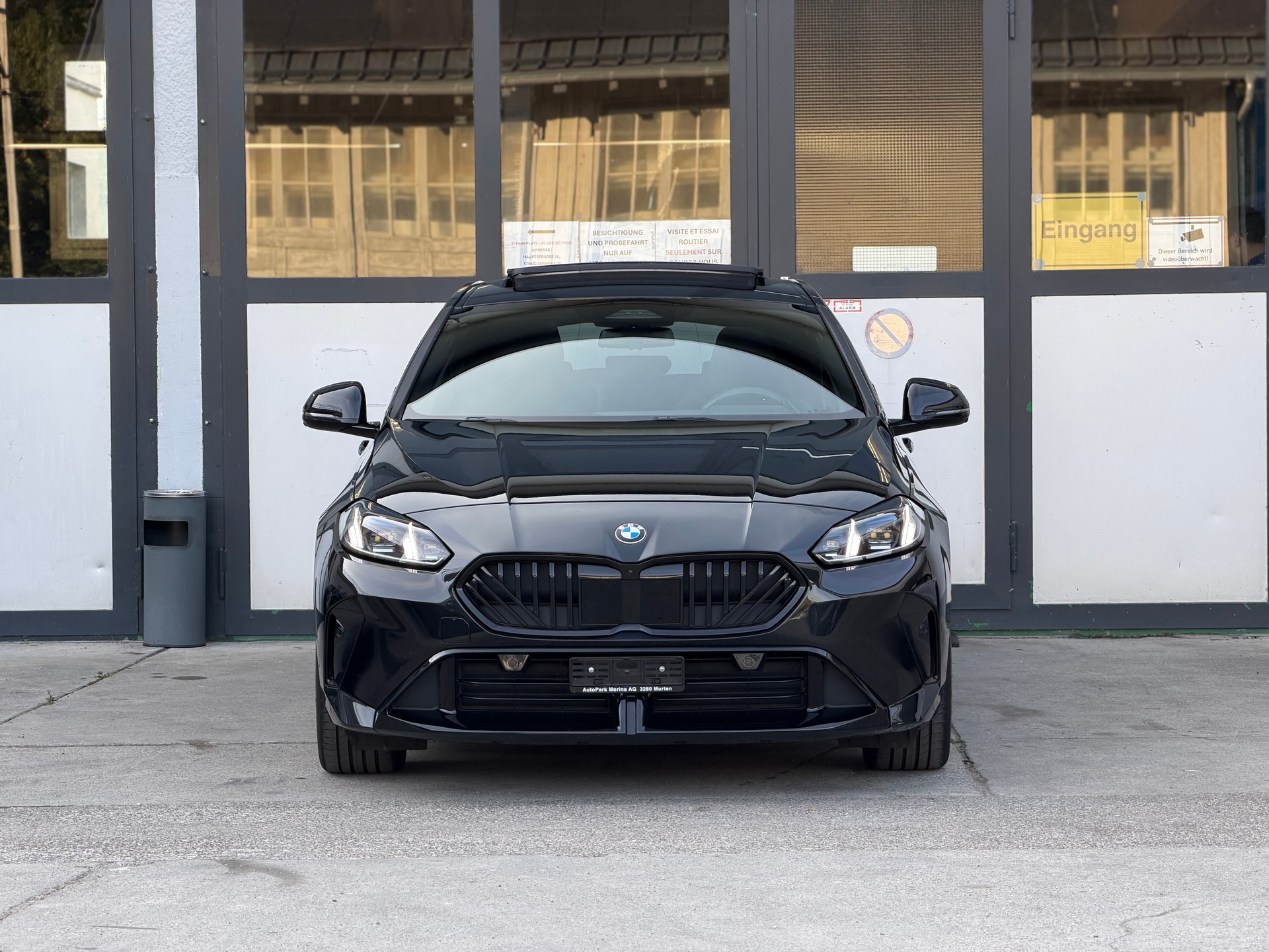 BMW 123 xDrive M Sport Steptronic-showroom-element-2