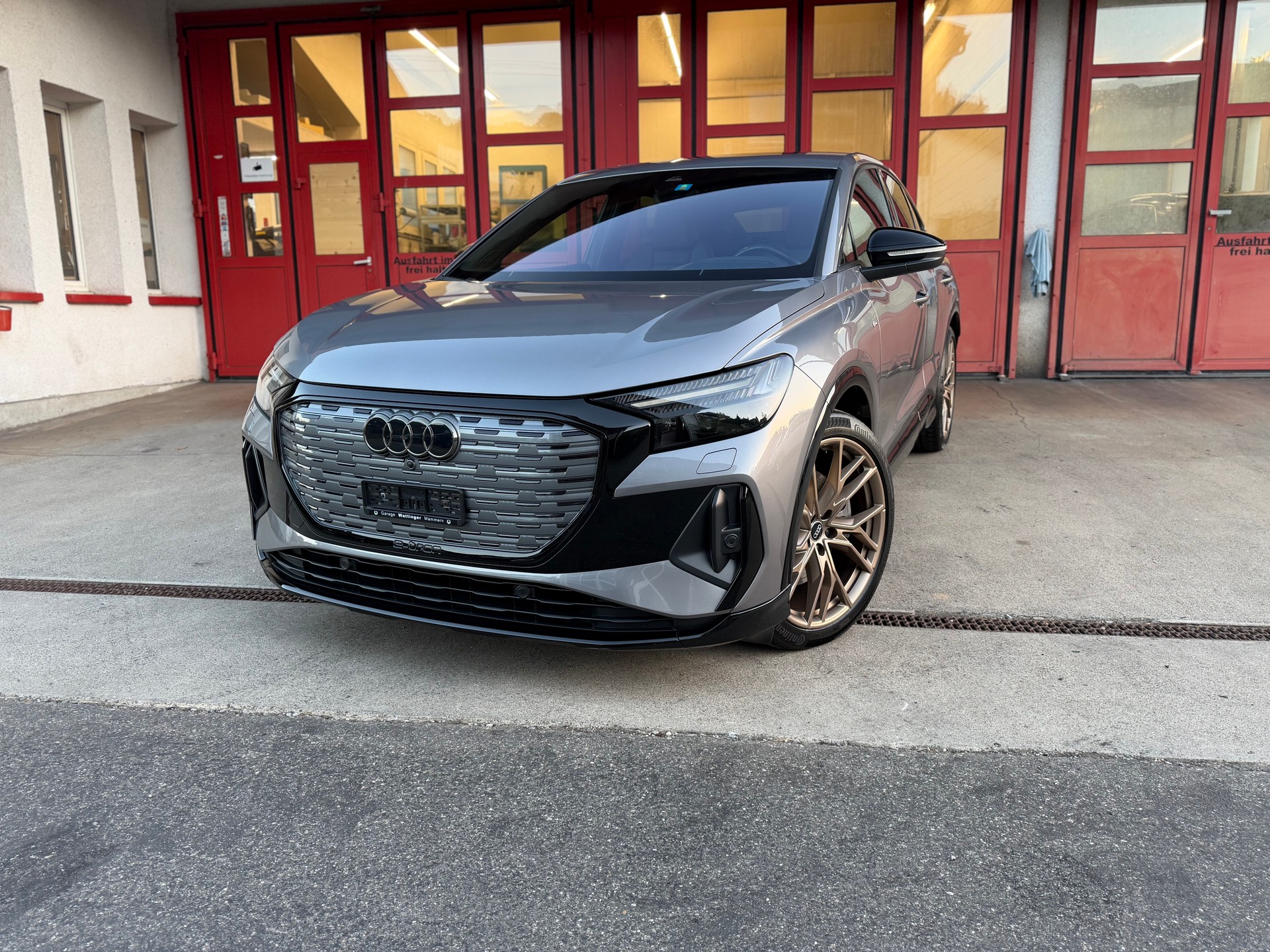AUDI Q4 Sportback e-tron 50 quattro // S-Line // SoH 93%