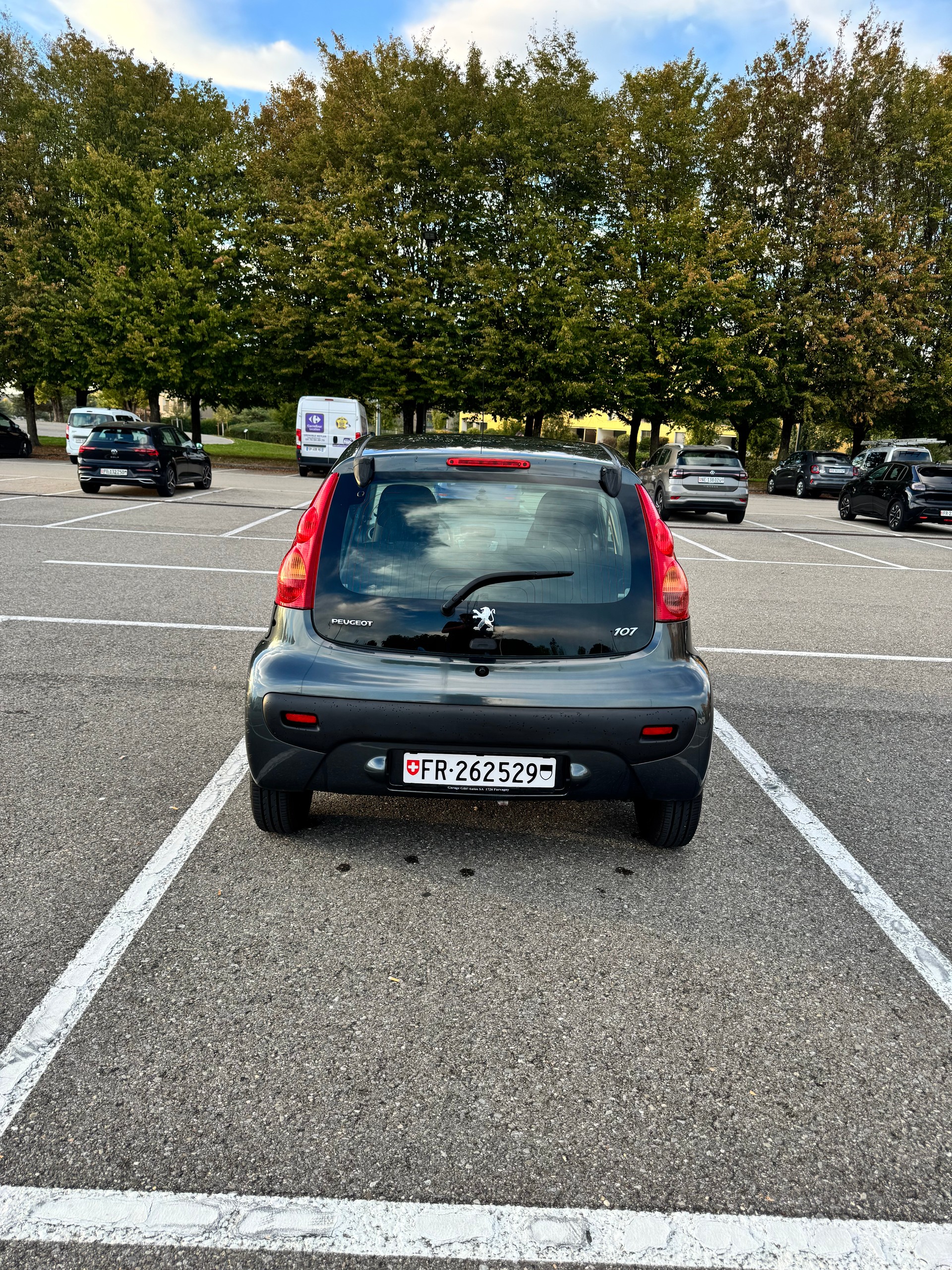 PEUGEOT 107 1.0 Trendy-image-4